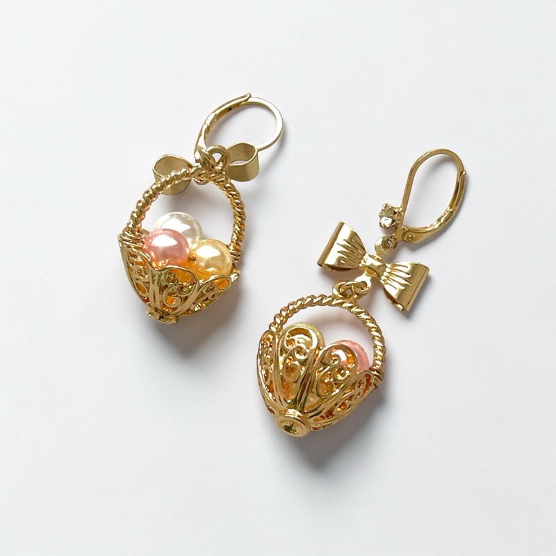 Betsey Johnson Gold Basket Drop Earrings