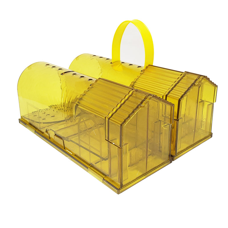 Portable mouse trap