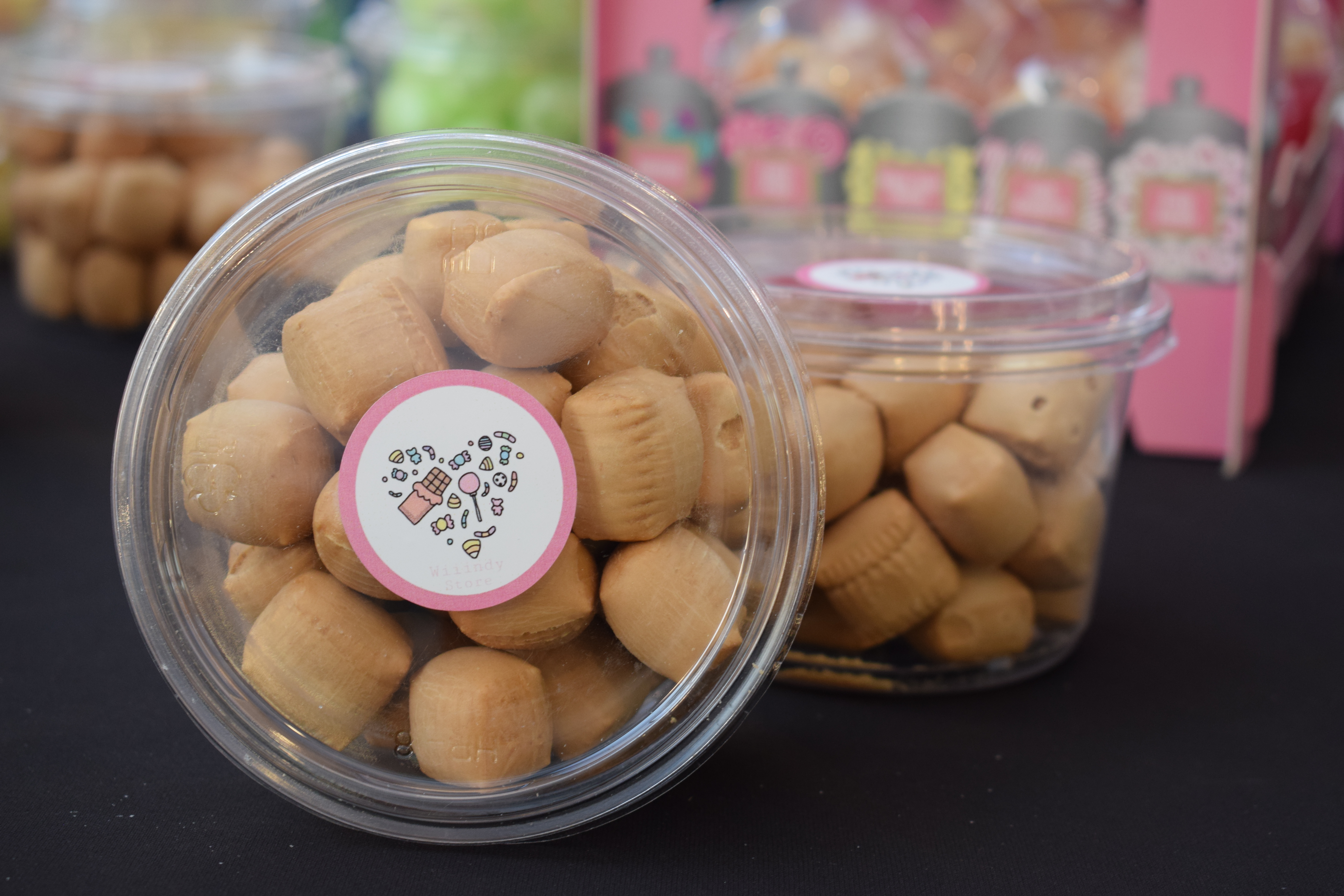 Freeze dried toffee (حلاو بوبقرة)