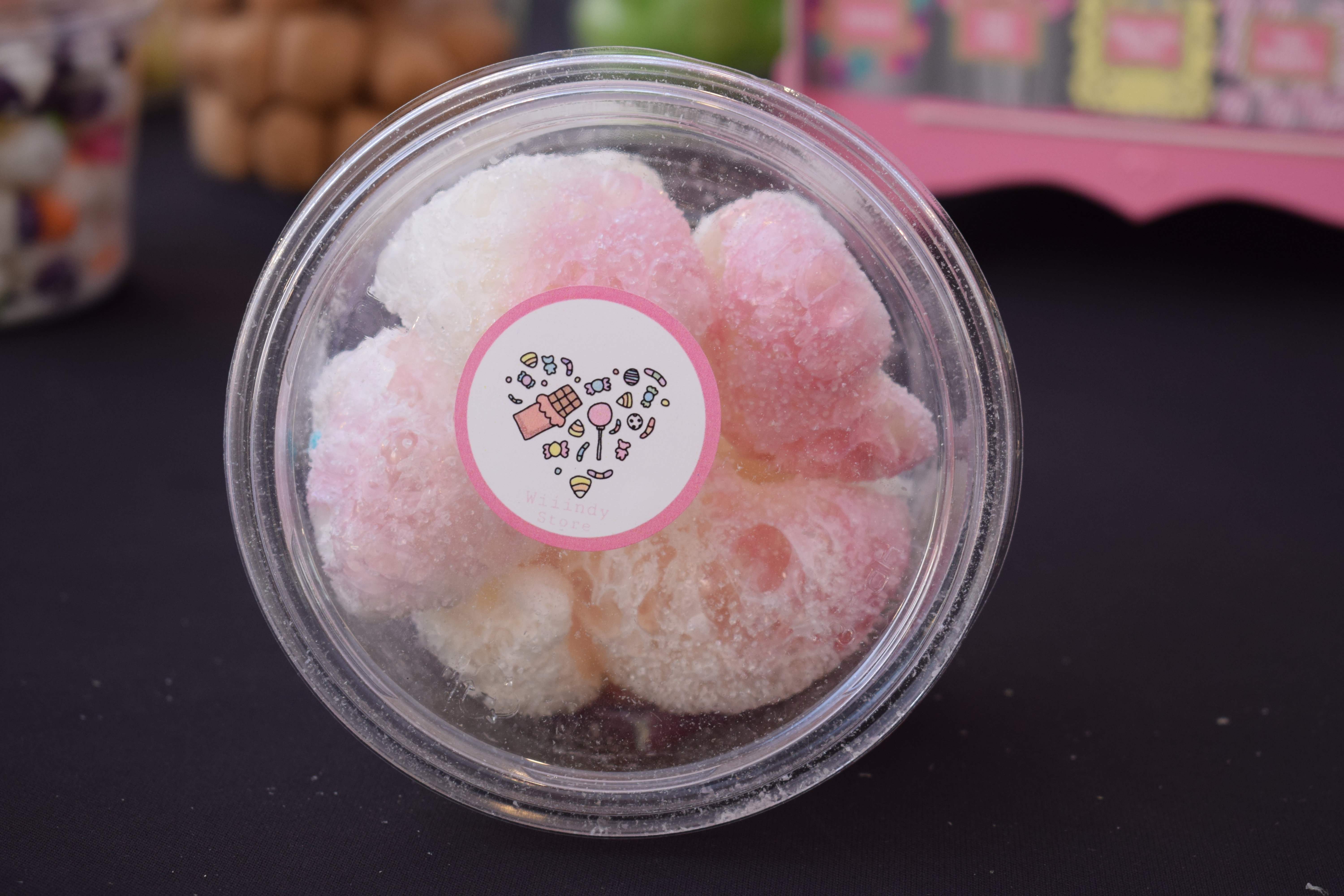 Freeze-dried strawberry candy 