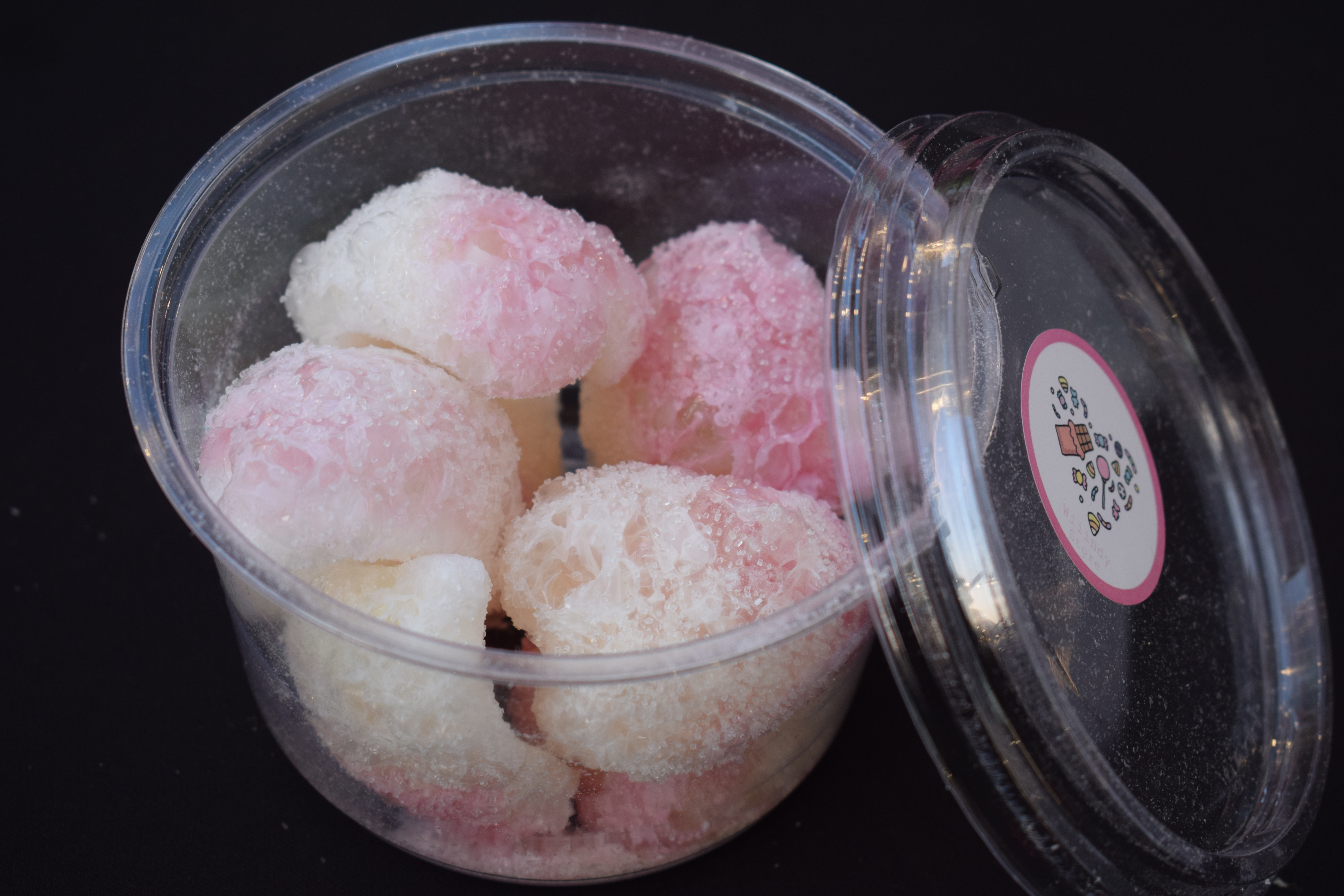 Freeze-dried strawberry candy 