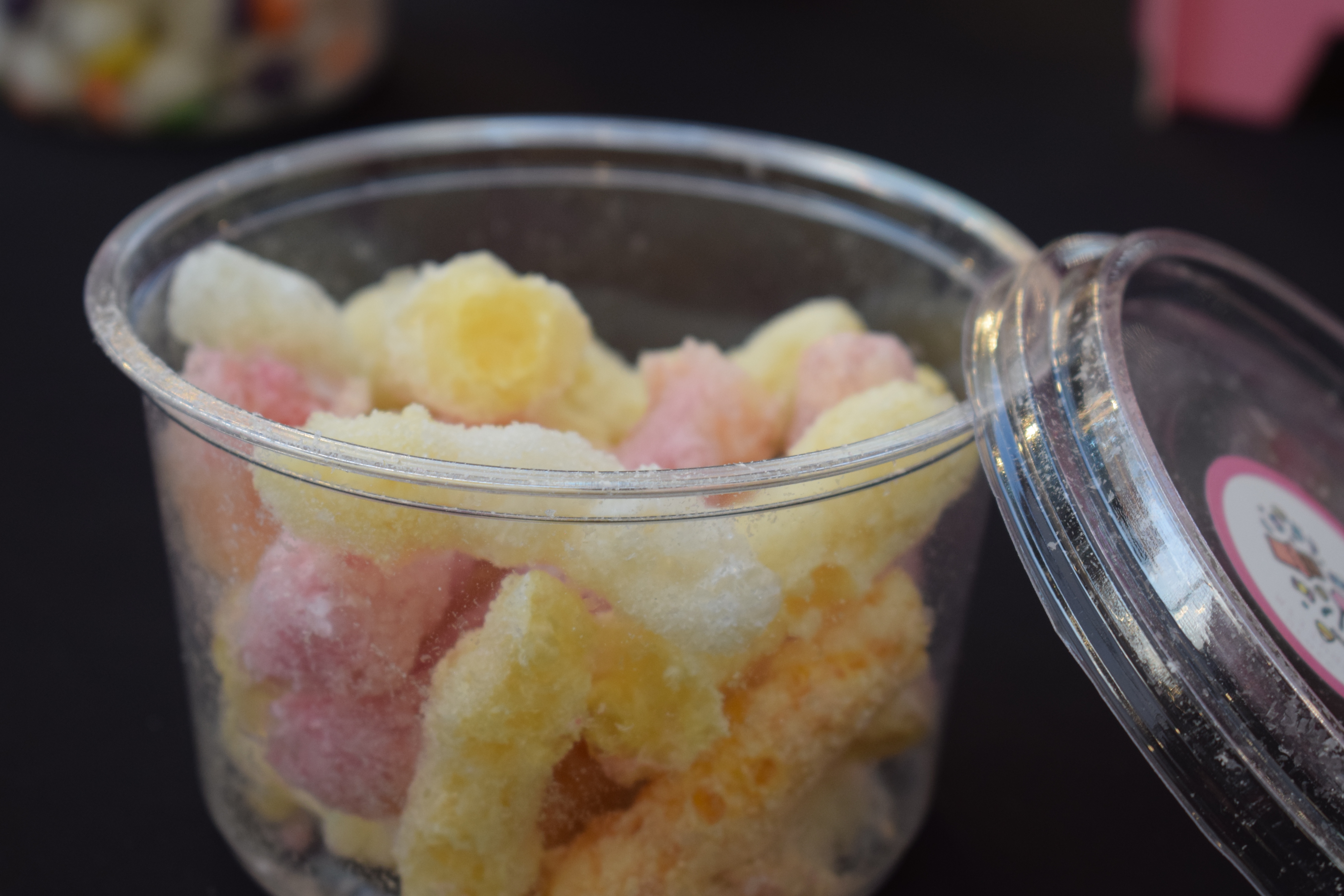 Freeze dried sour worms 