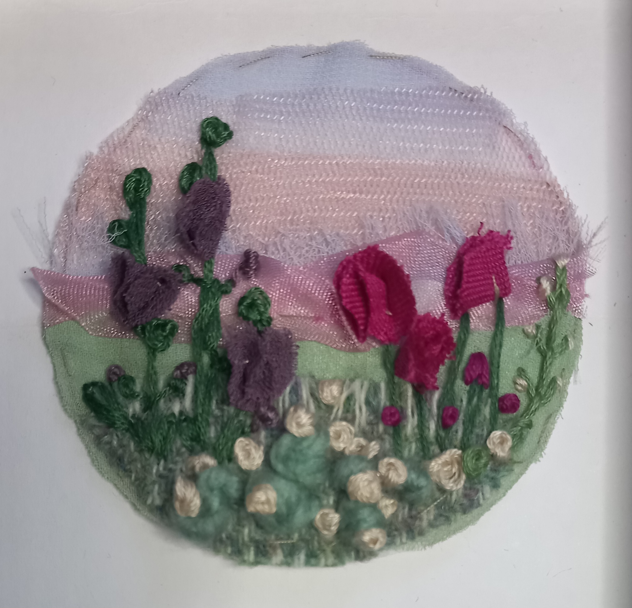 Small Round Floral Garden 