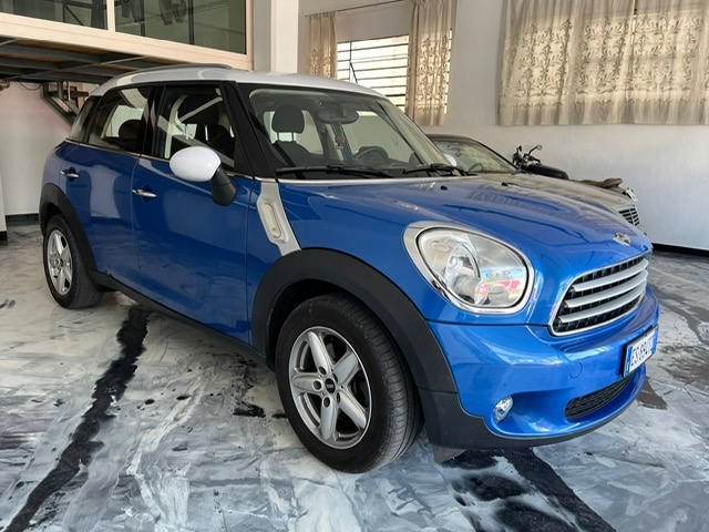 MINI COOPER D COUNTRYMAN 