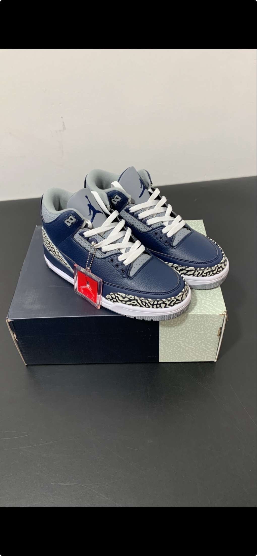 Air Jordan 3 Retro 'Georgetown' 
