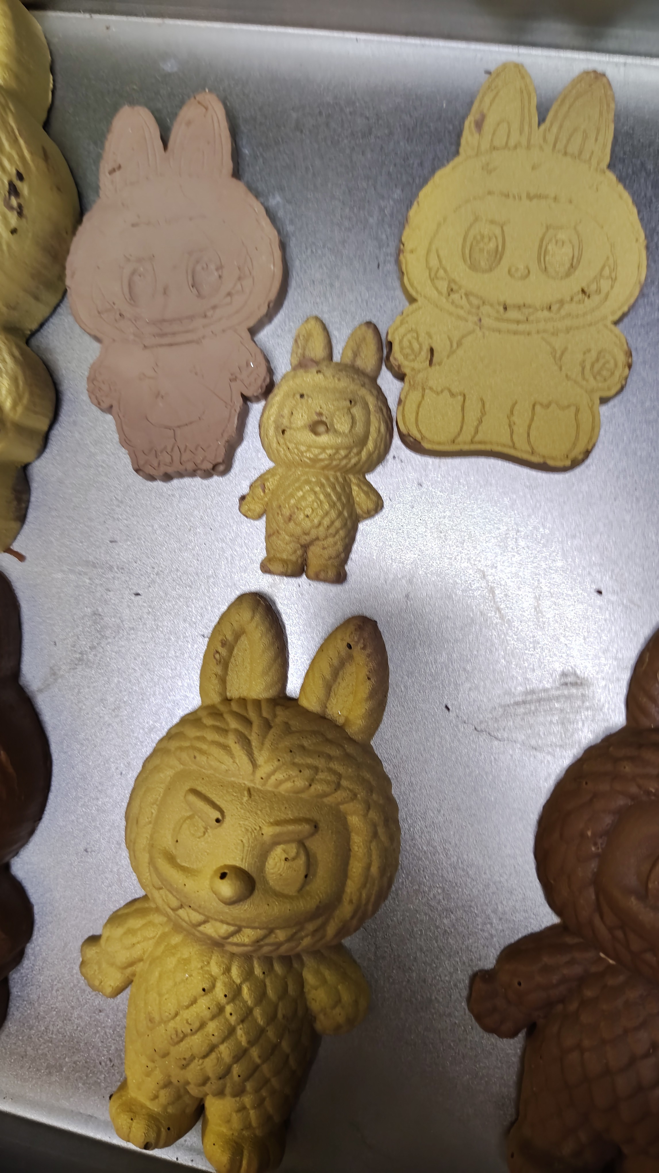 Mini labubu chocolate 