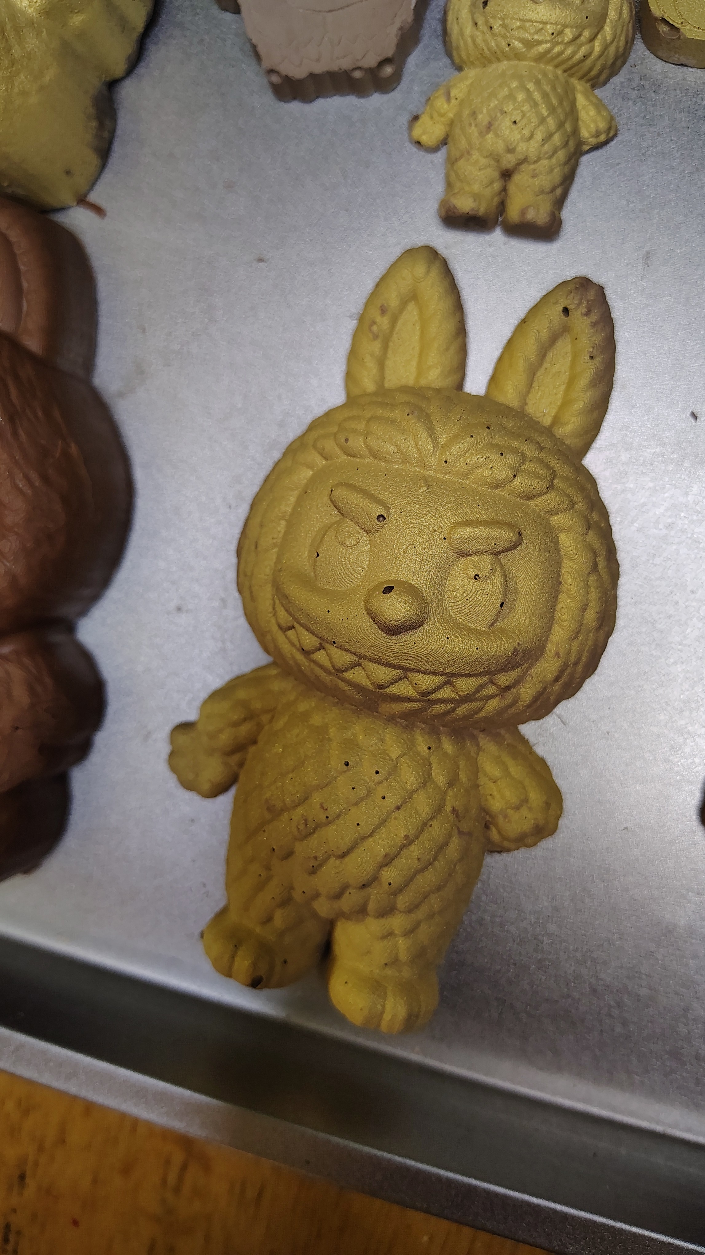 Mini labubu chocolate 