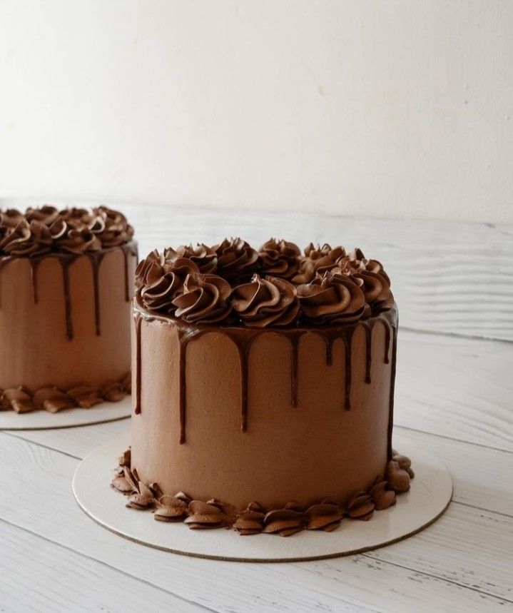 Gluten-free Chocolate Cake with Chocolate Frosting