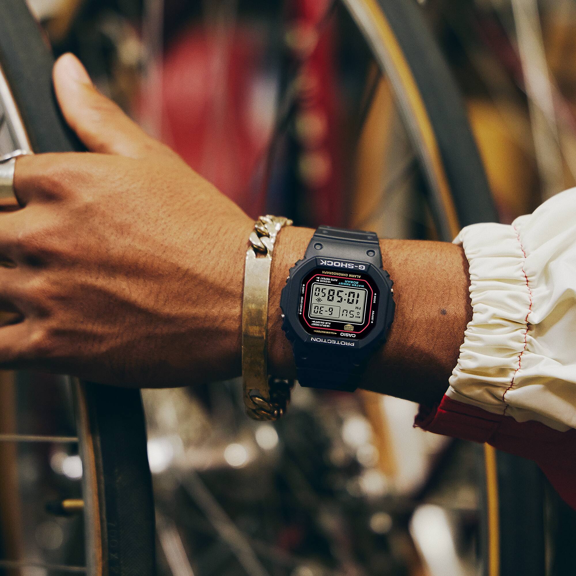 DW-5600RL-1DR G-SHOCK