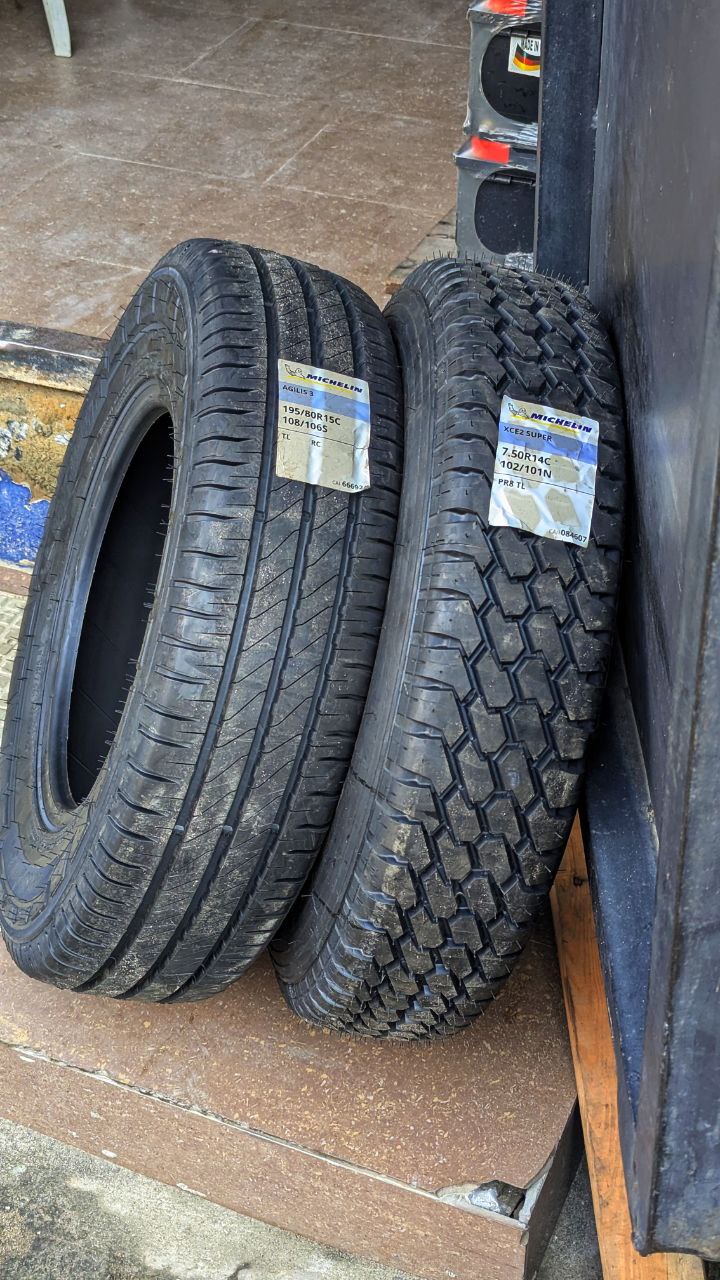 195 15C Michelin Michelin Agilis 3