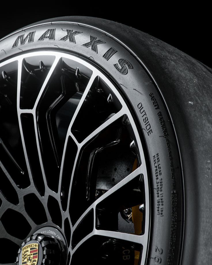 215/65 R16 Maxxis Car Tyre