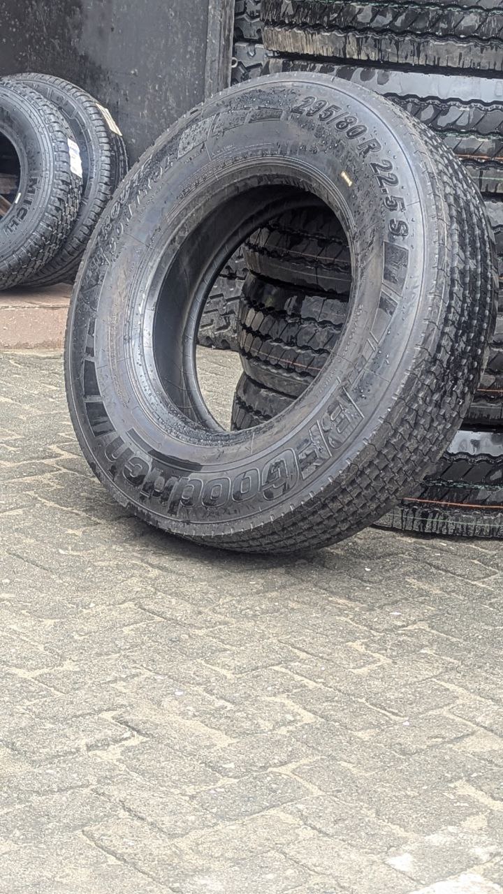315/80 R 22.5 Tigar Truck Tyres In Nigeria