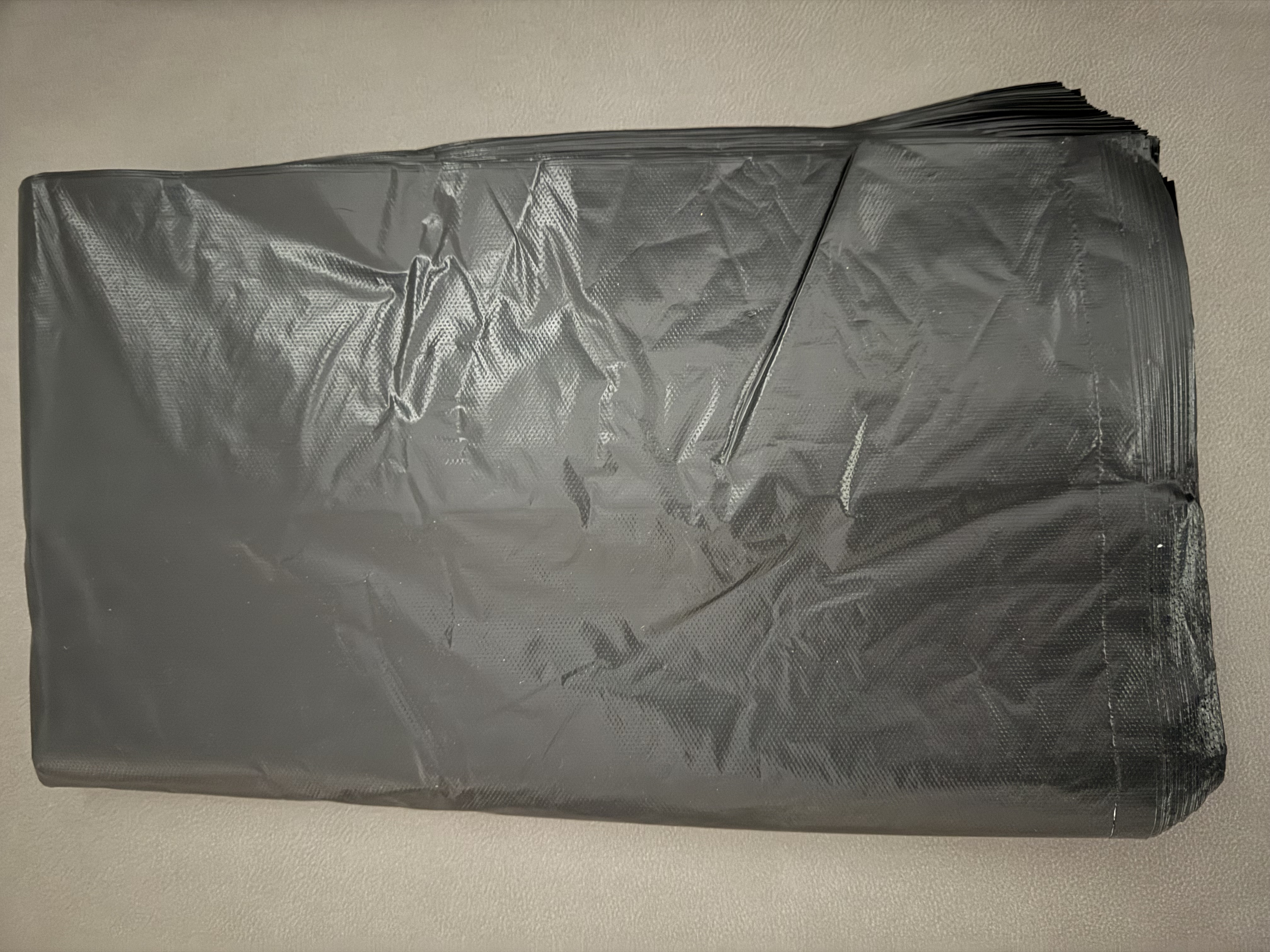 (常備現貨)黑色垃圾袋32" x 40" (100個裝)