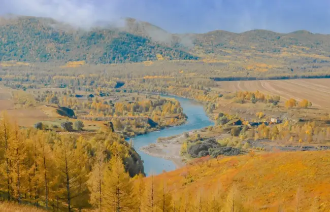 Gli ultimi Nomadi d'Asia- Viaggio Epico tra Praterie, Popoli Leggendari e Paesaggi da Favola