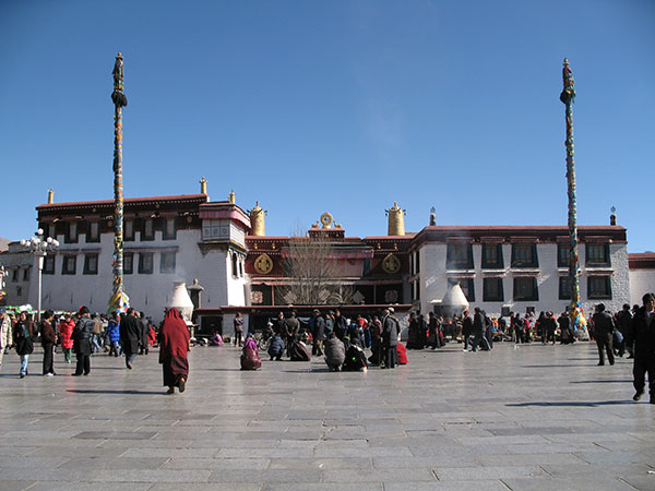 Viaggio di 13 Giorni in Tibet ed Paese delle Meraviglie di Panda - VOLI INCLUSI