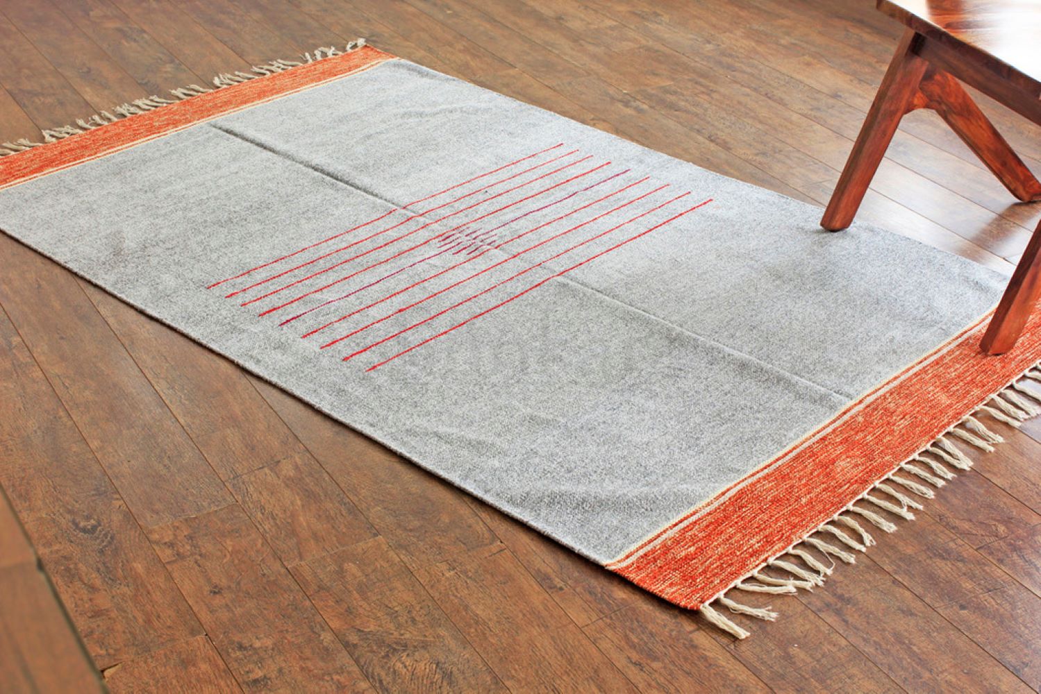 Modern Handwoven Cotton Dhurrie Rug