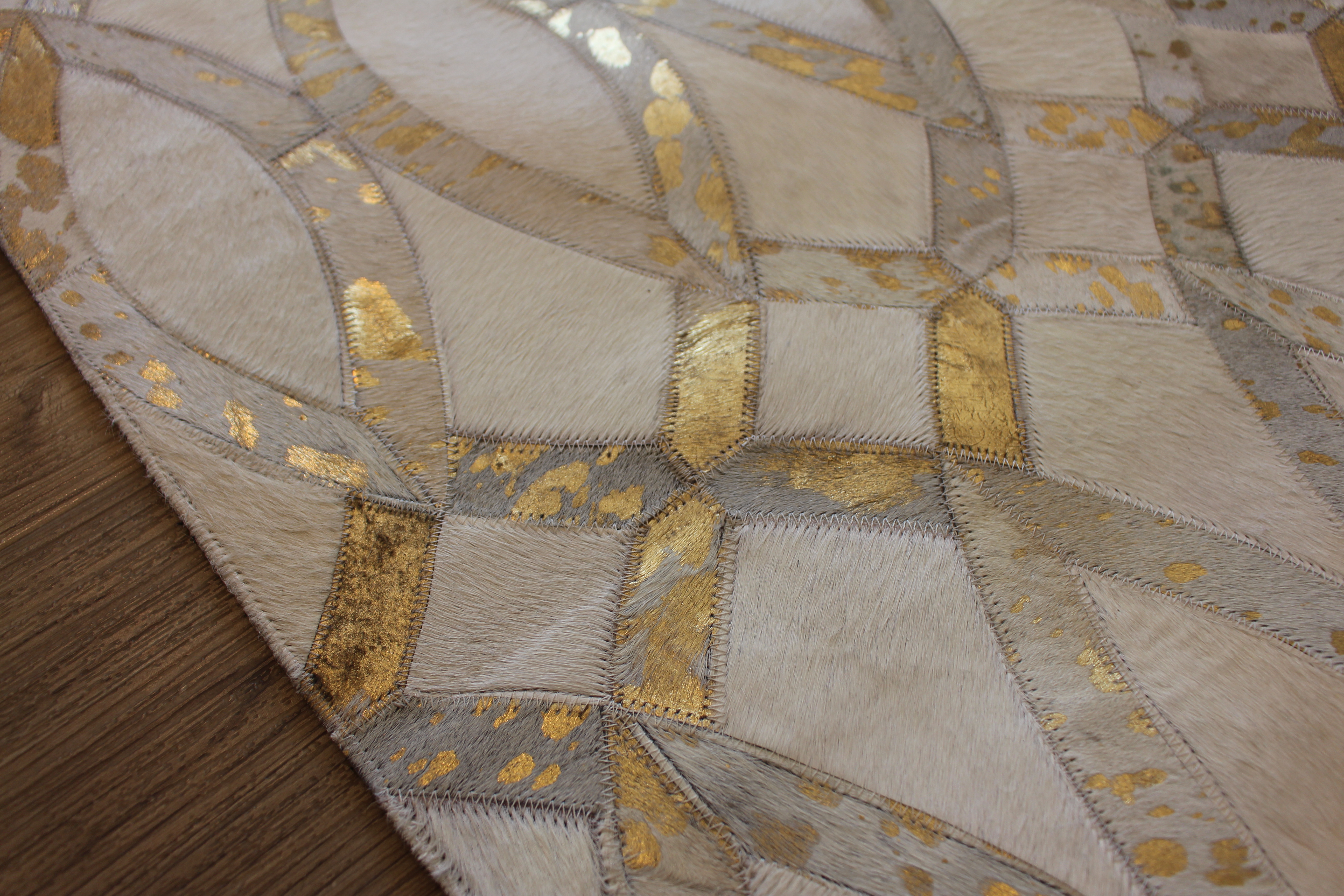 Ivory Radiance Luxury Cowhide Patchwork Rug