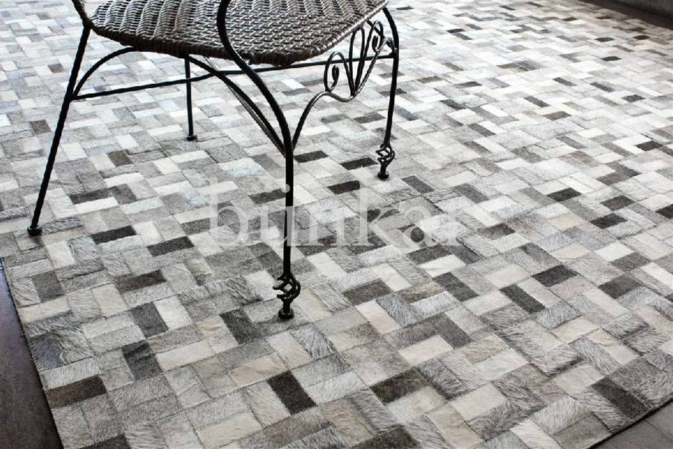 Urban Mosaic – Grey & Ivory Cowhide Patchwork Rug