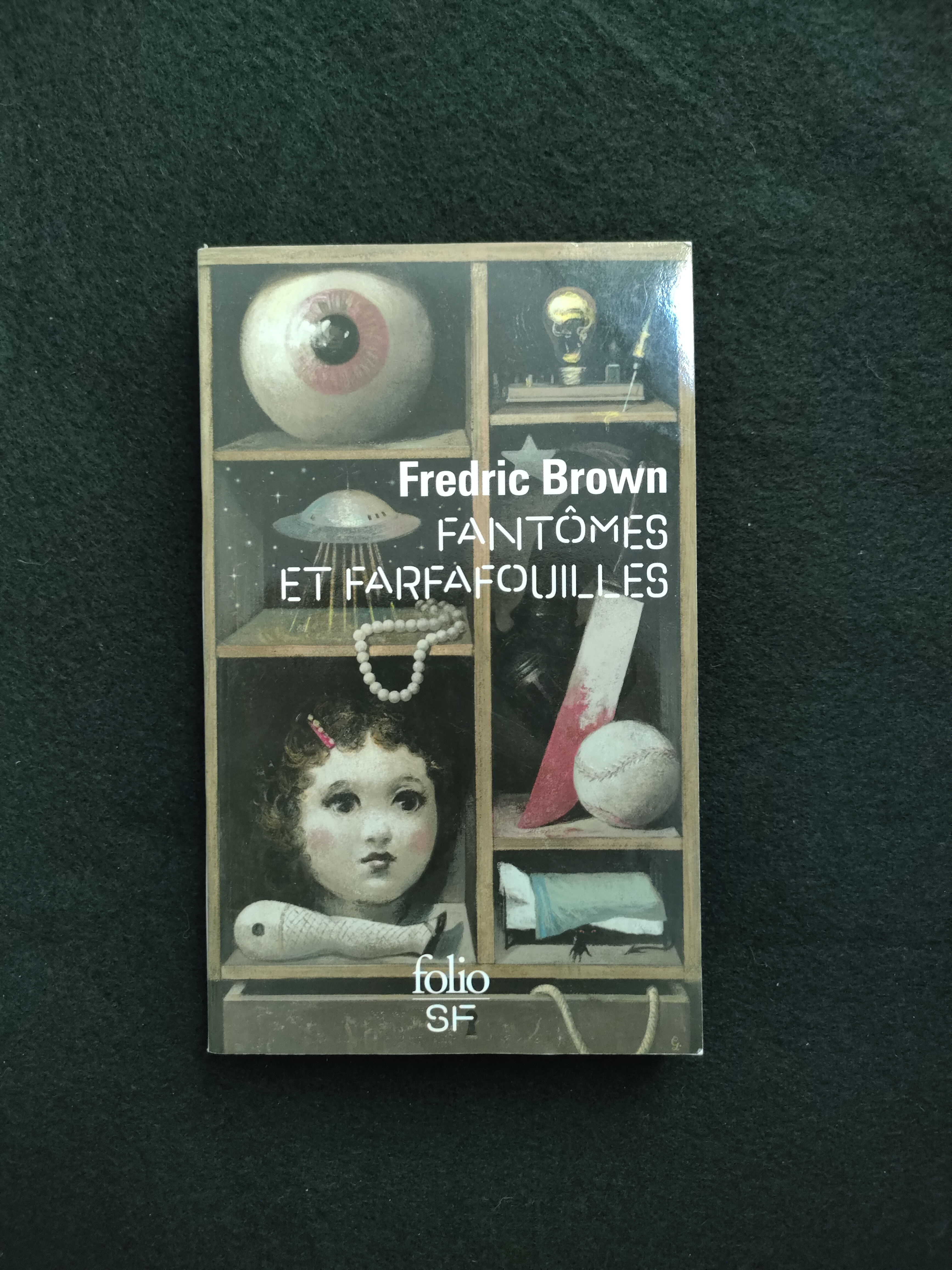 Fantômes et Farfafouilles ~ Fredric Brown