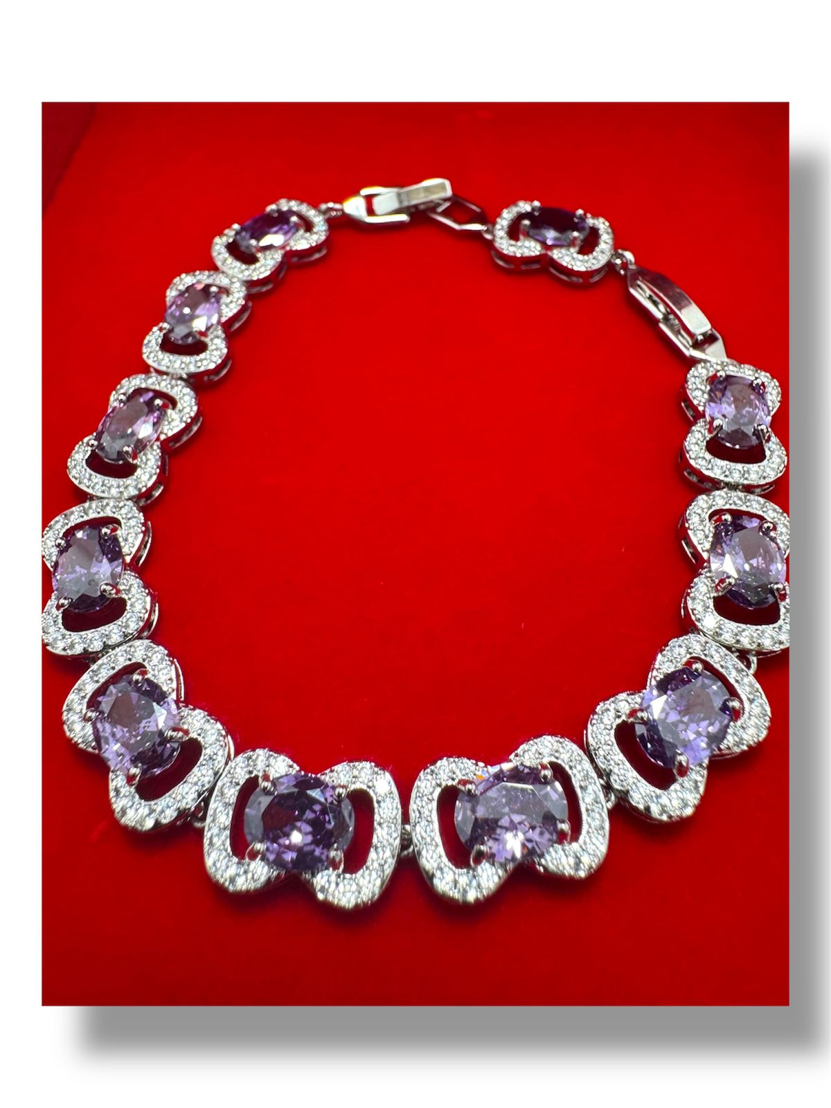 Brazalete de piedras de zafiro púrpura 