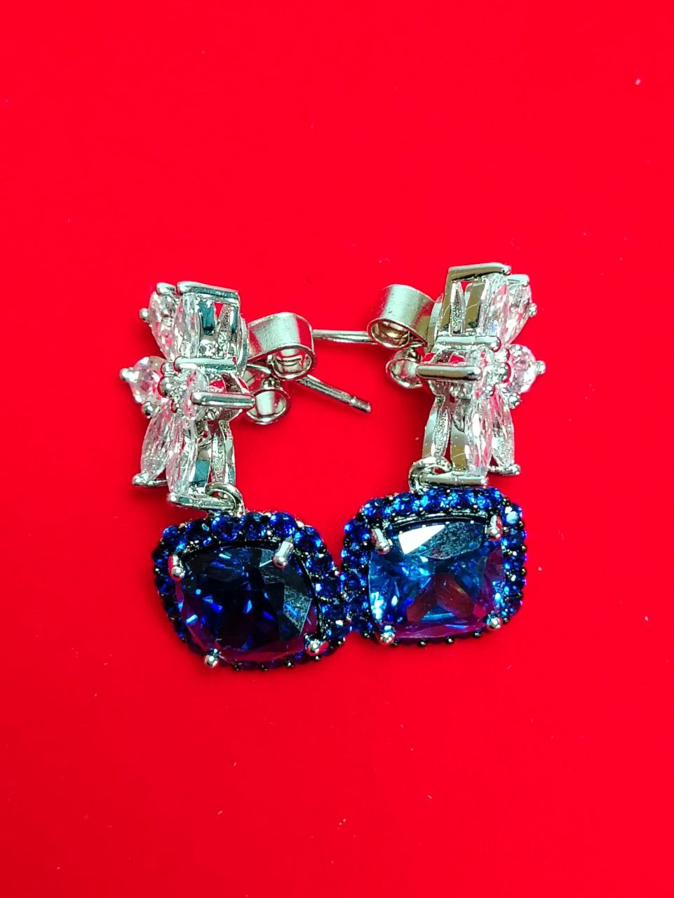 Pendientes de zafiro