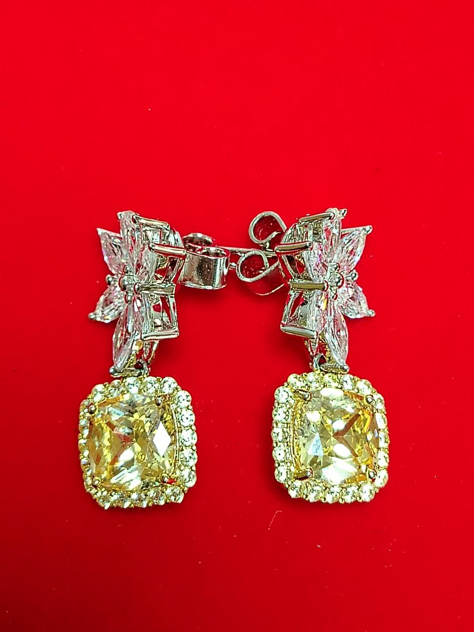 Pendientes de lujo