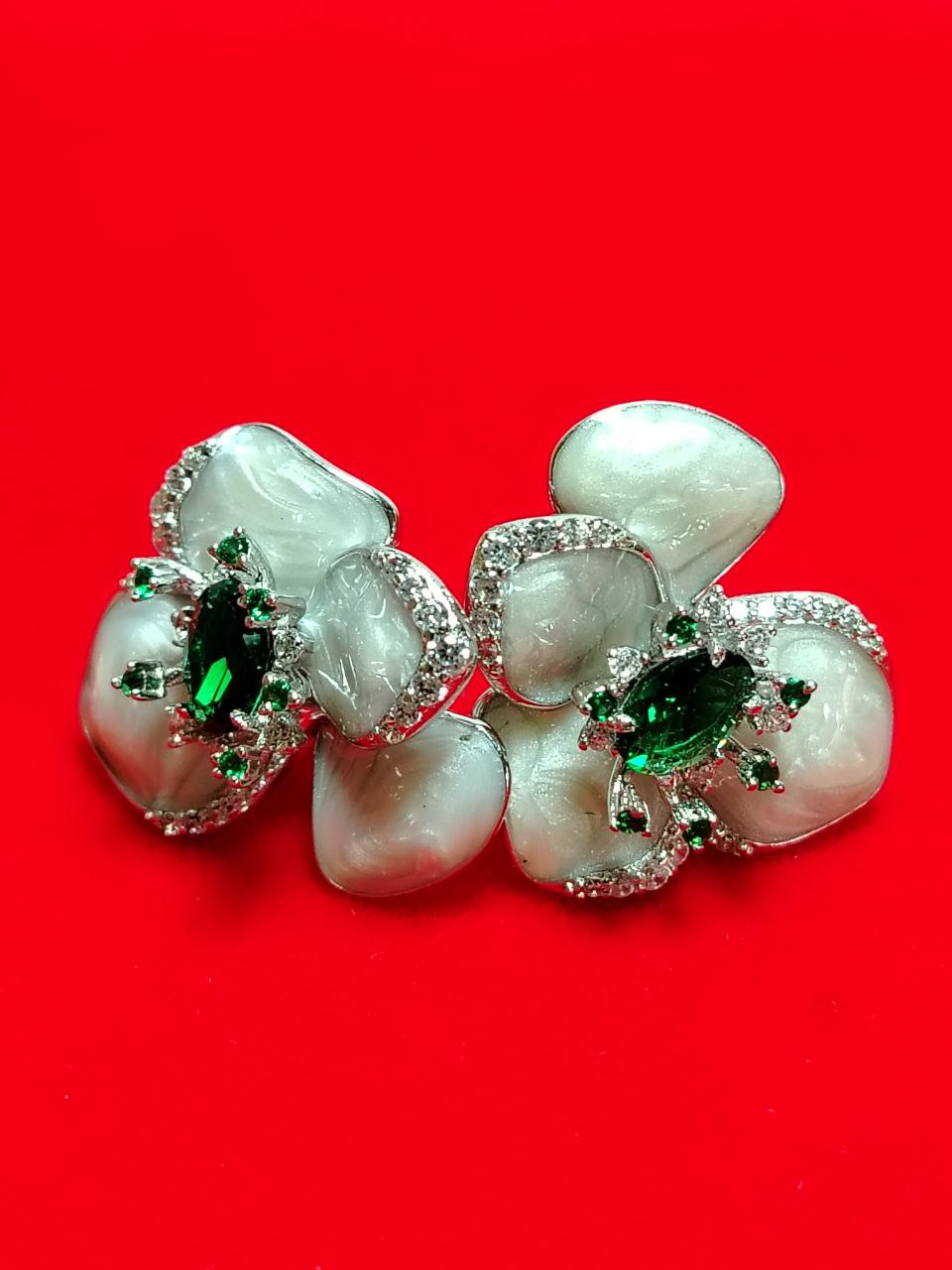 Pendientes verdes