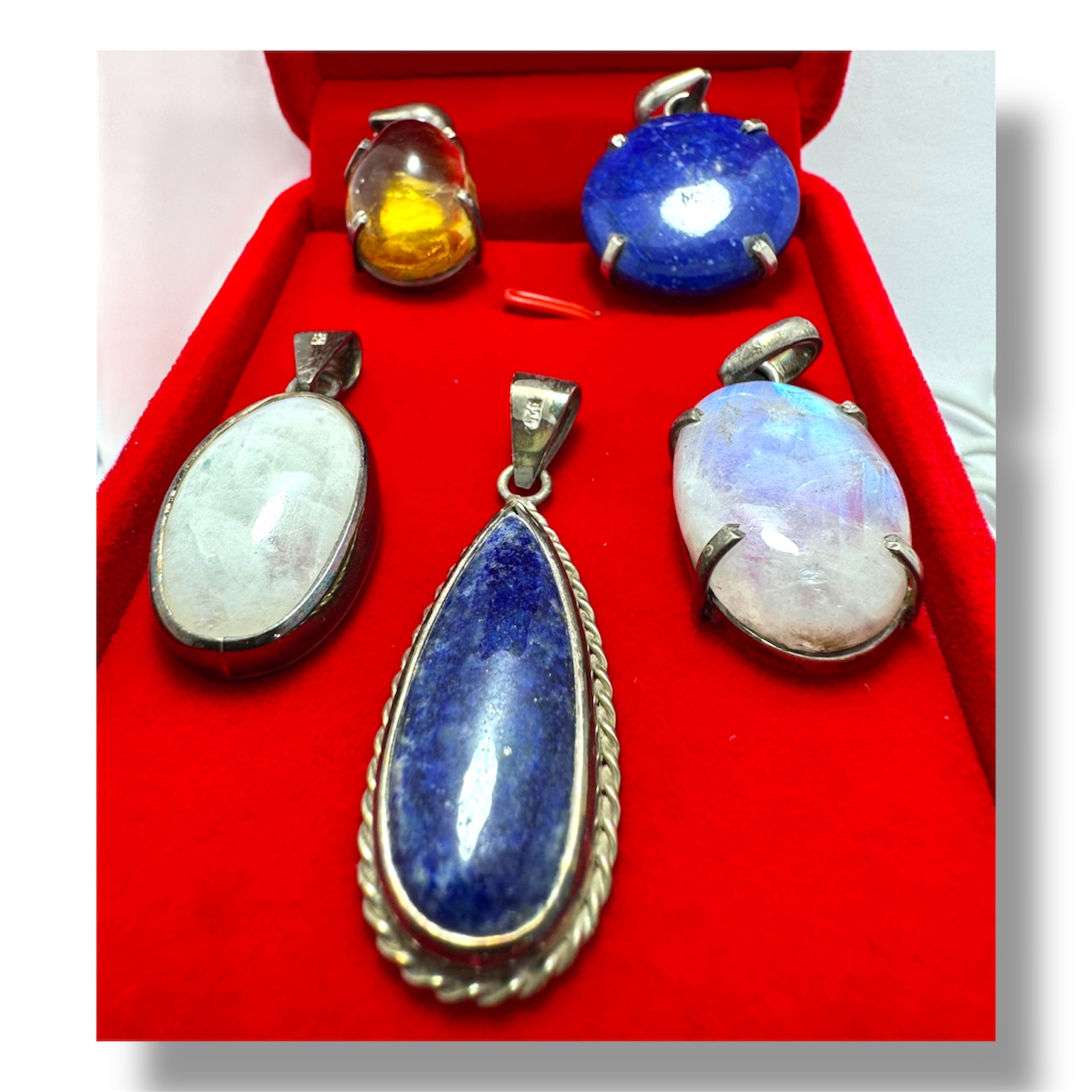 Colgantes de piedras semipreciosas