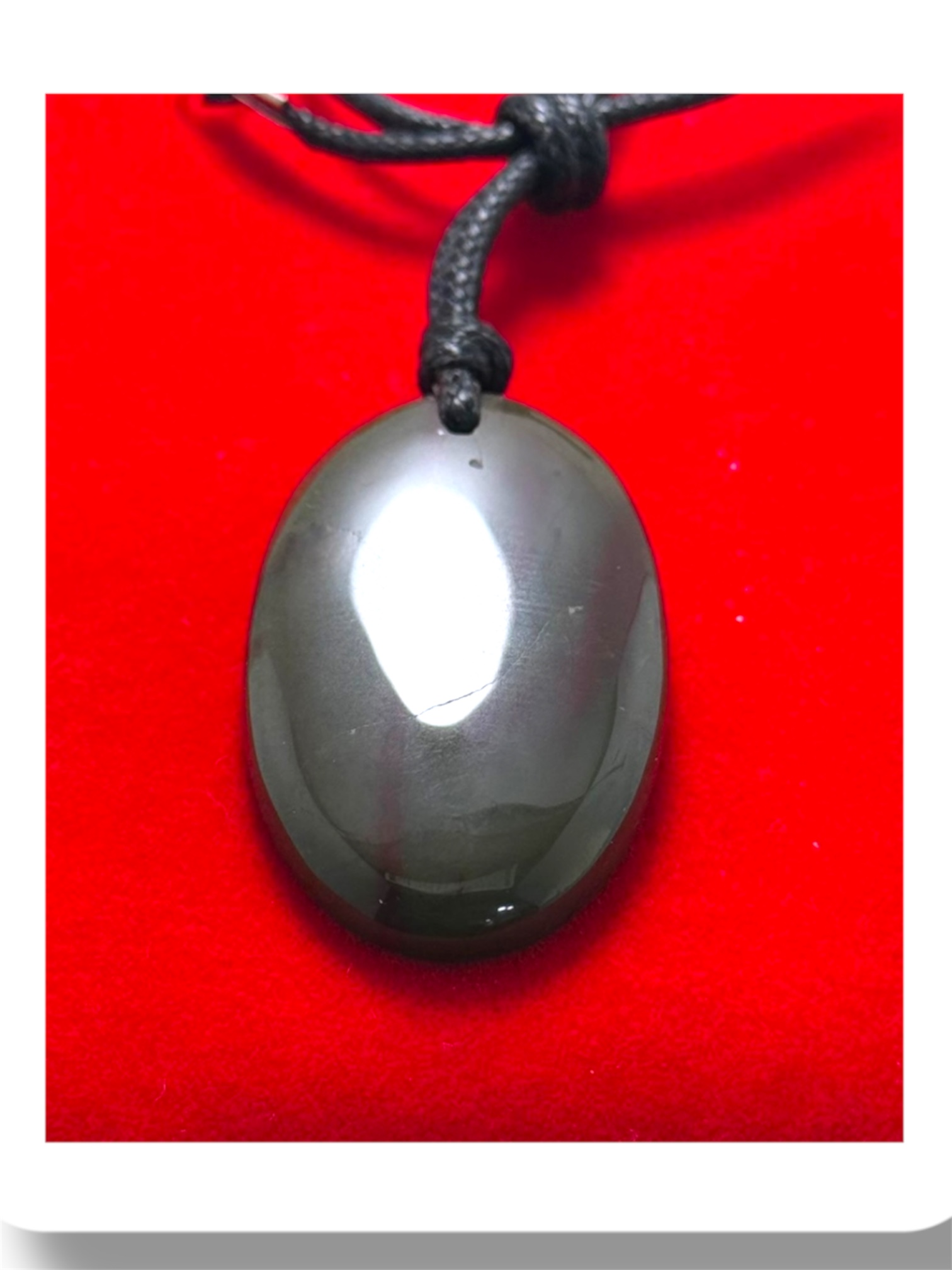 Collar con piedra Jade