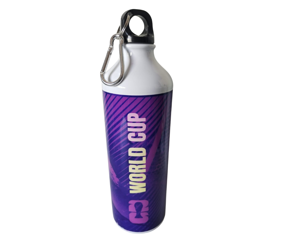 Botella deportiva con diseño de futbolista