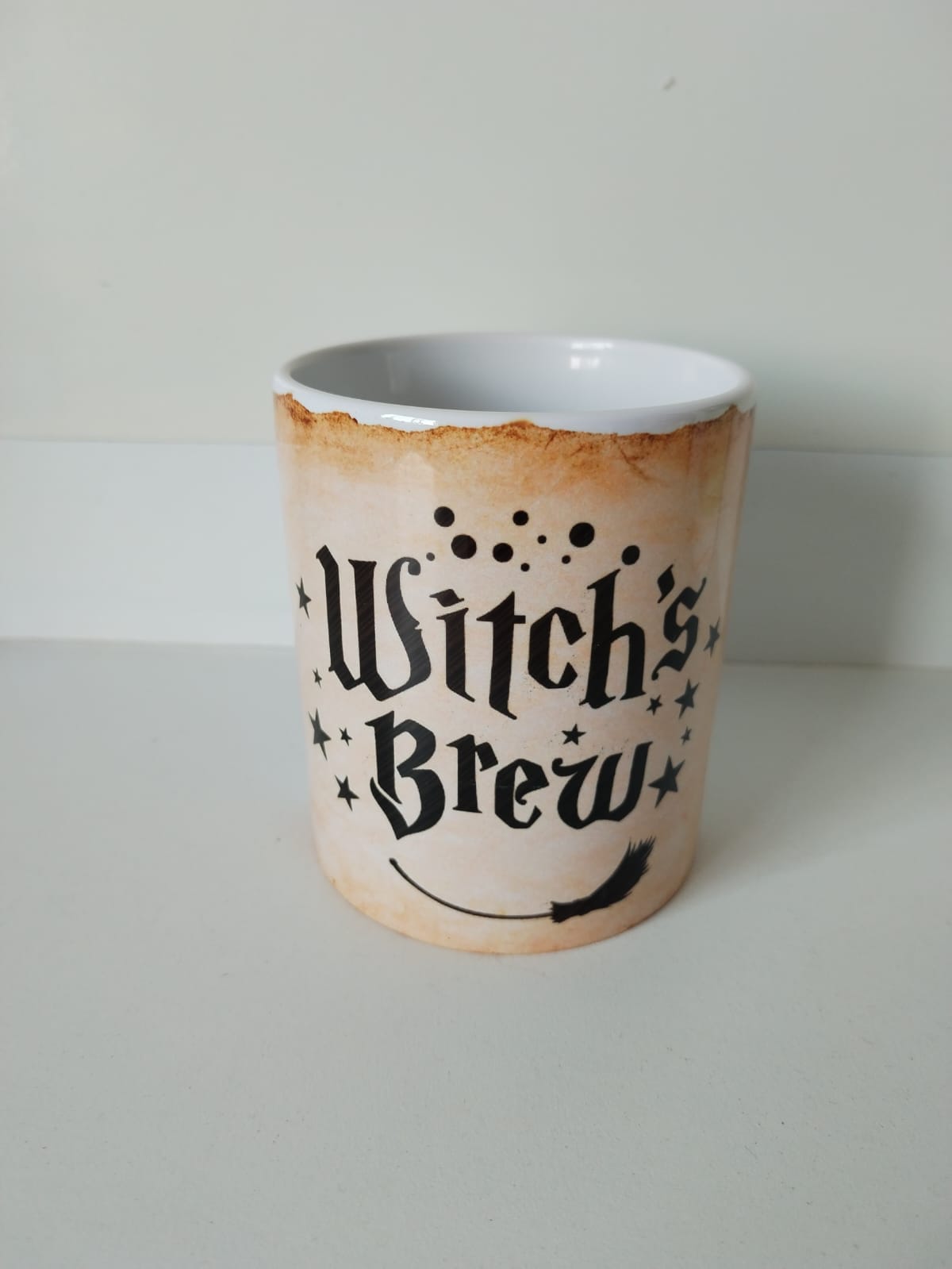 Taza Witch's Brew