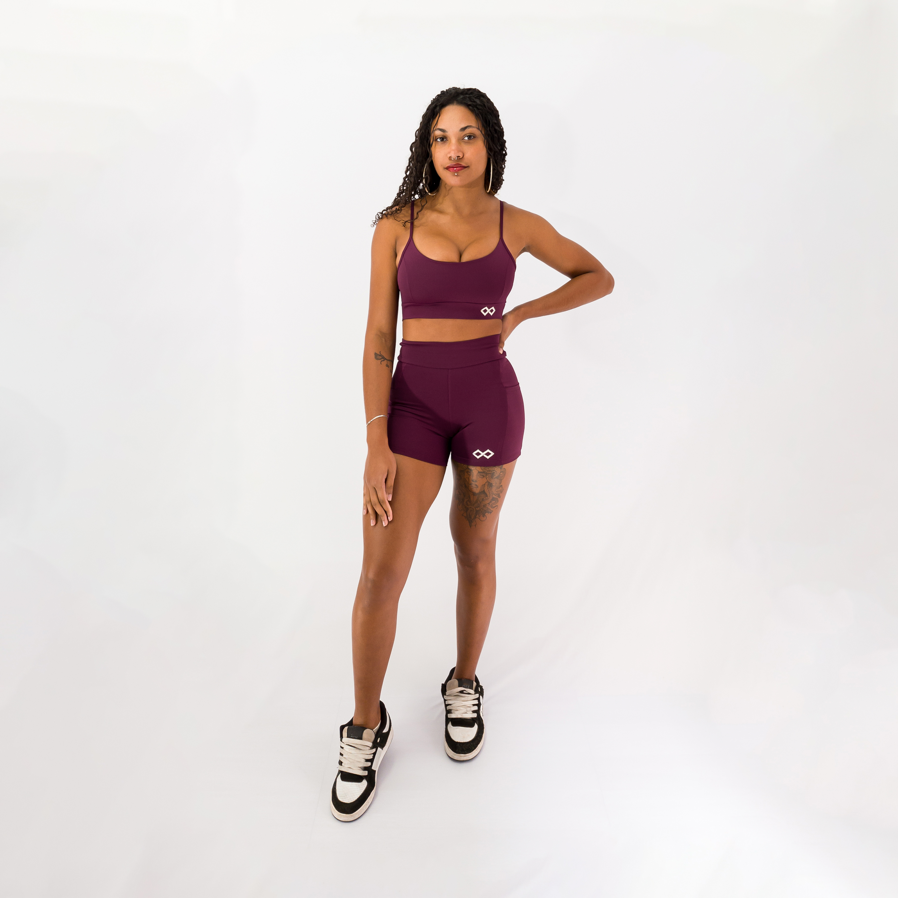 Conjunto Classic Feminino Vinho
