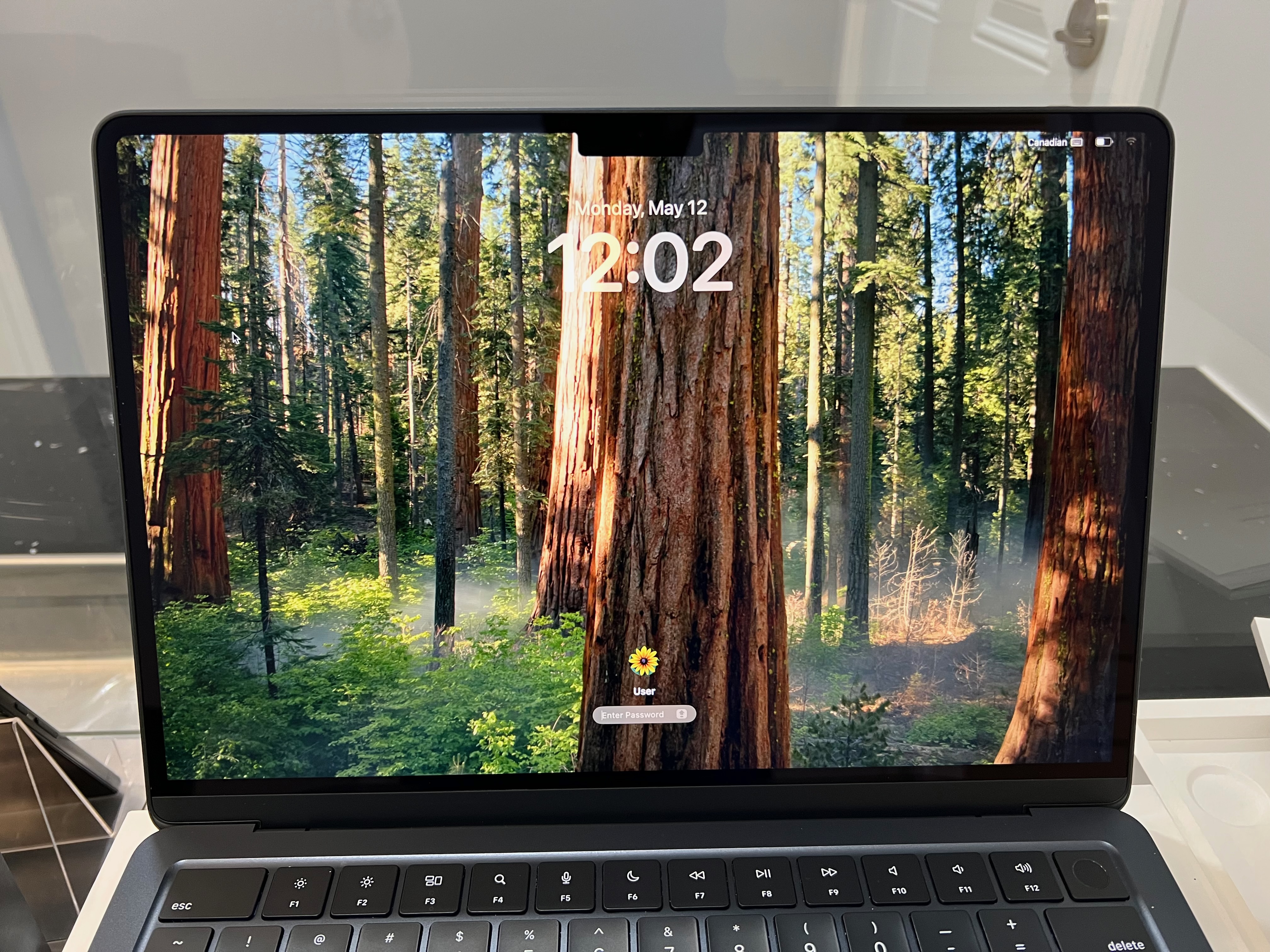 2022 MacBook Air M2 13” 8GB 256GB