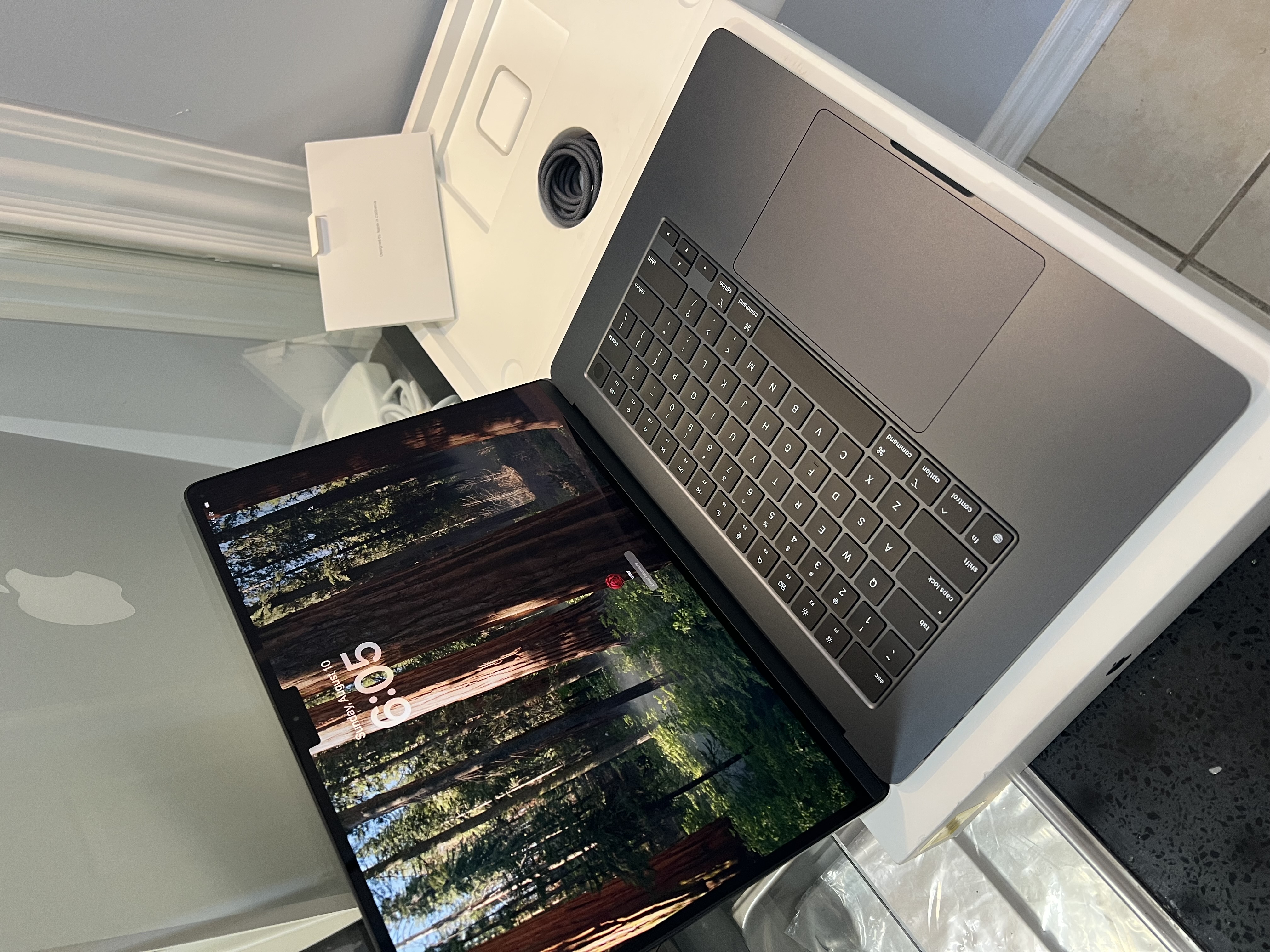 2024 MacBook Air M3 15” 16GB/512GB AppleCare+ 2027