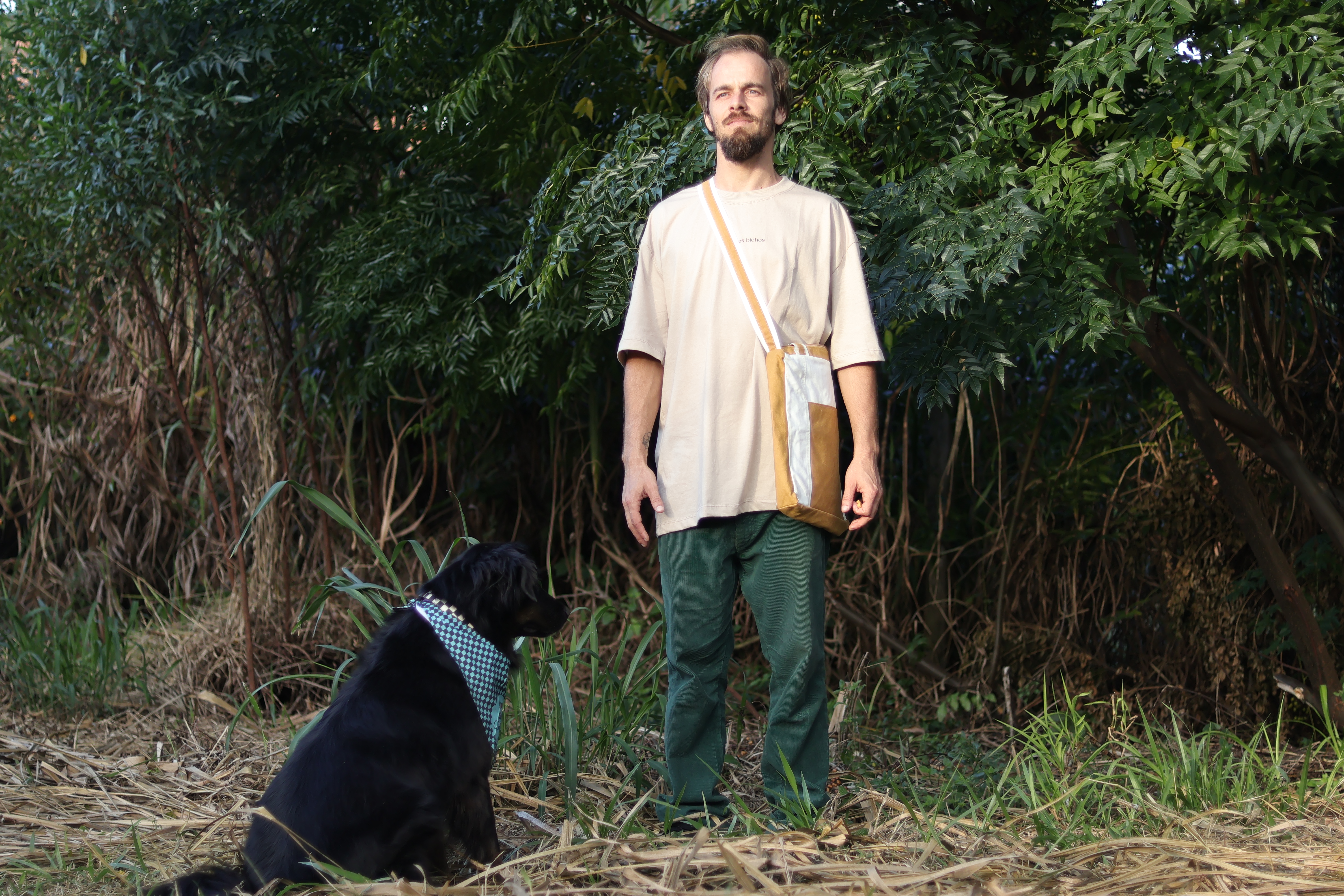 Camiseta Oversize Areia