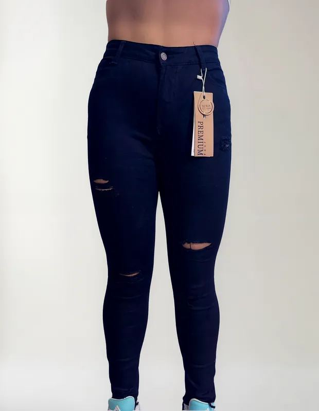 PANTALON DE MEZCLILLA RASGADO 481