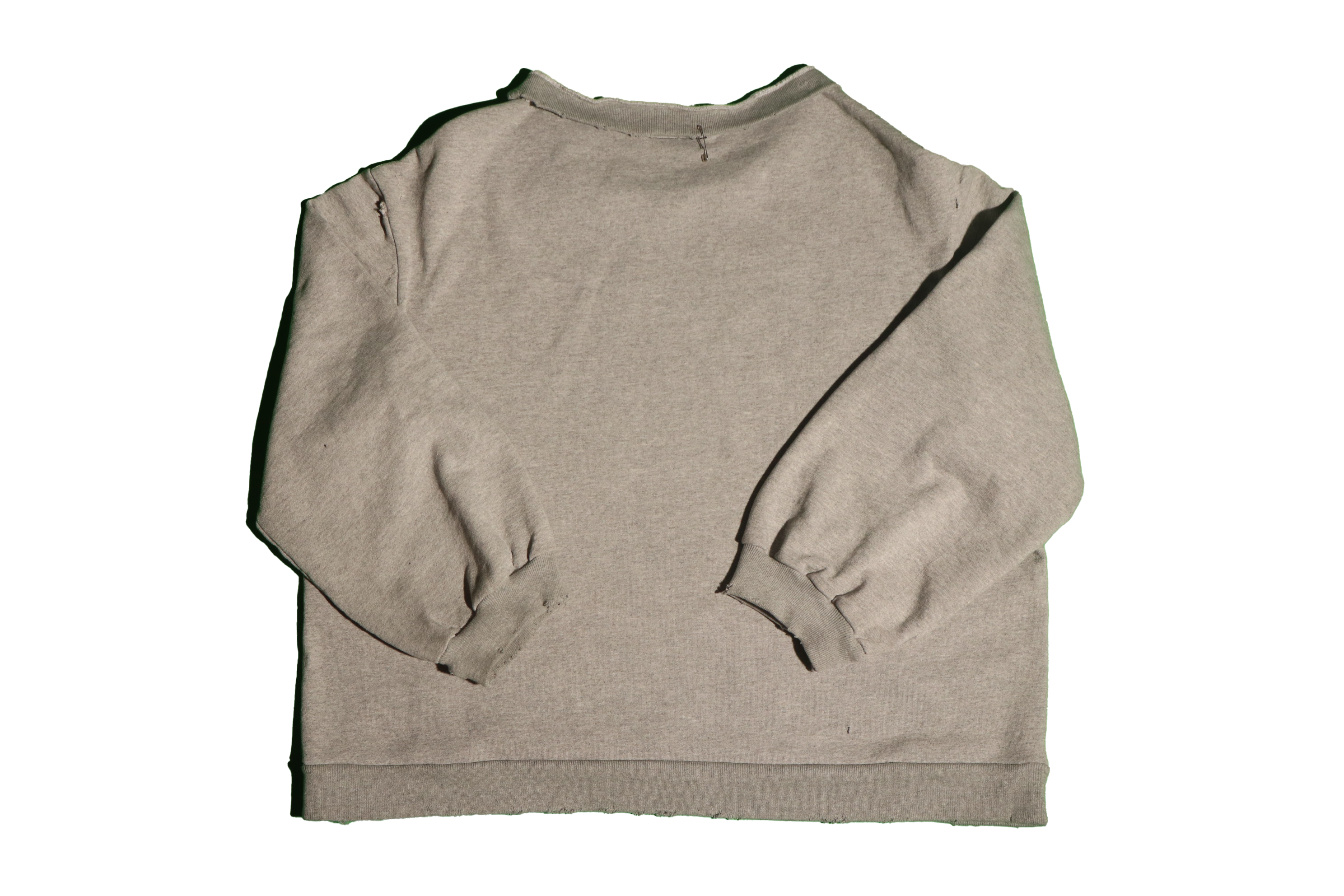 OBJECT CREWNECK SWEATER