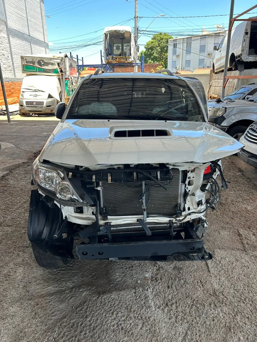 Hilux Sw4 3.0 4x4 2012