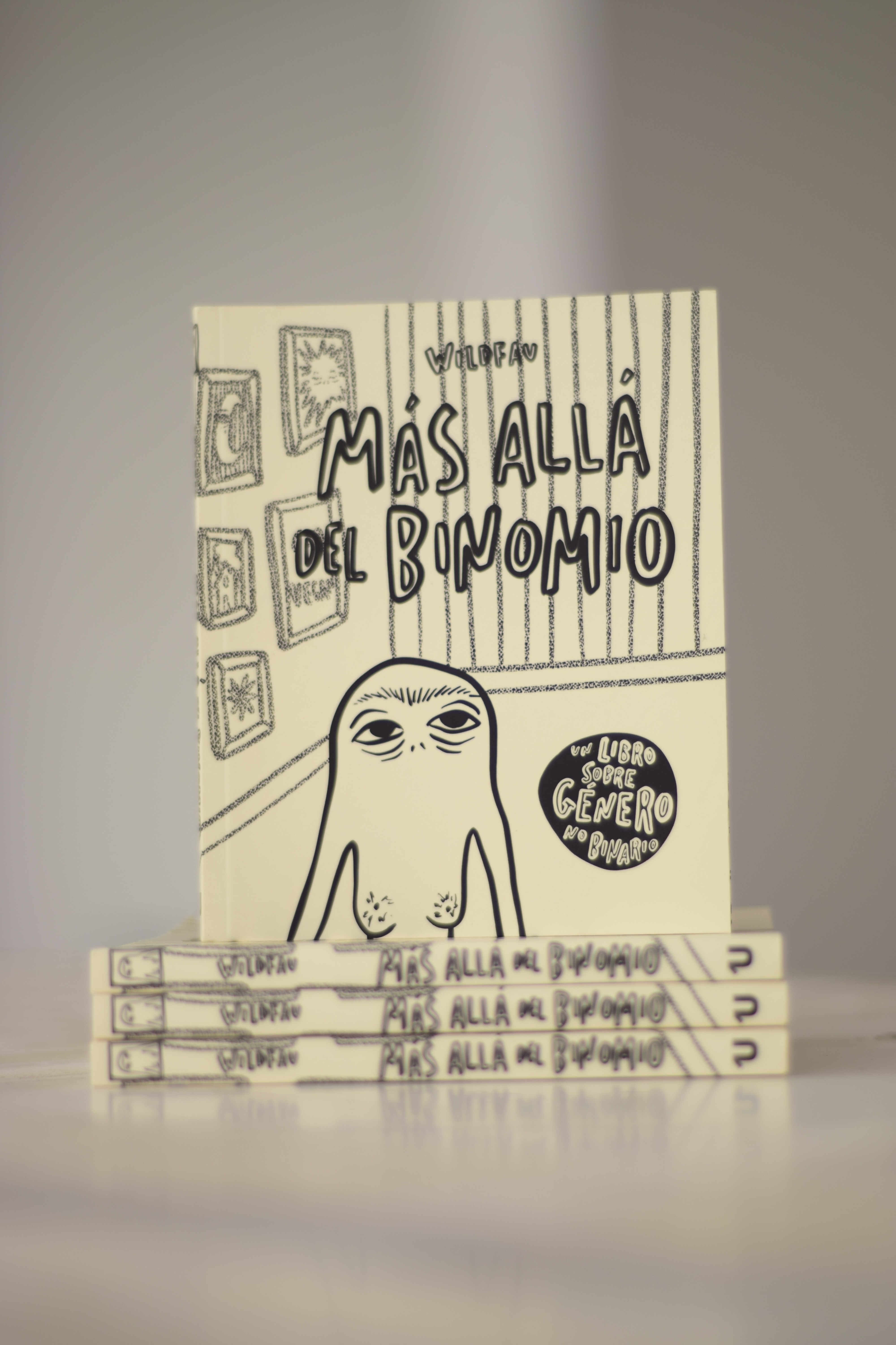 Más Allá del Binomio