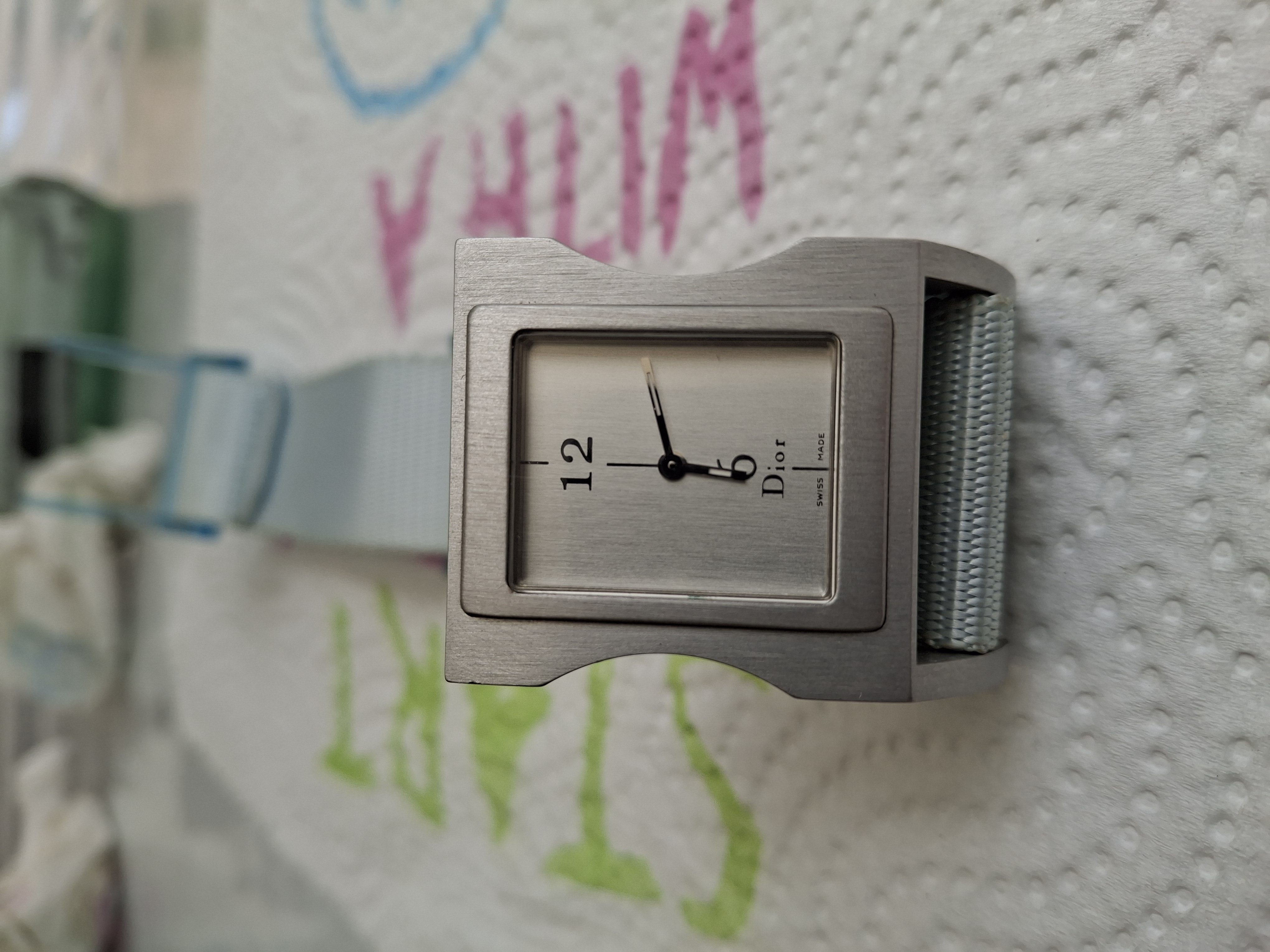 Montre en plastique Dior