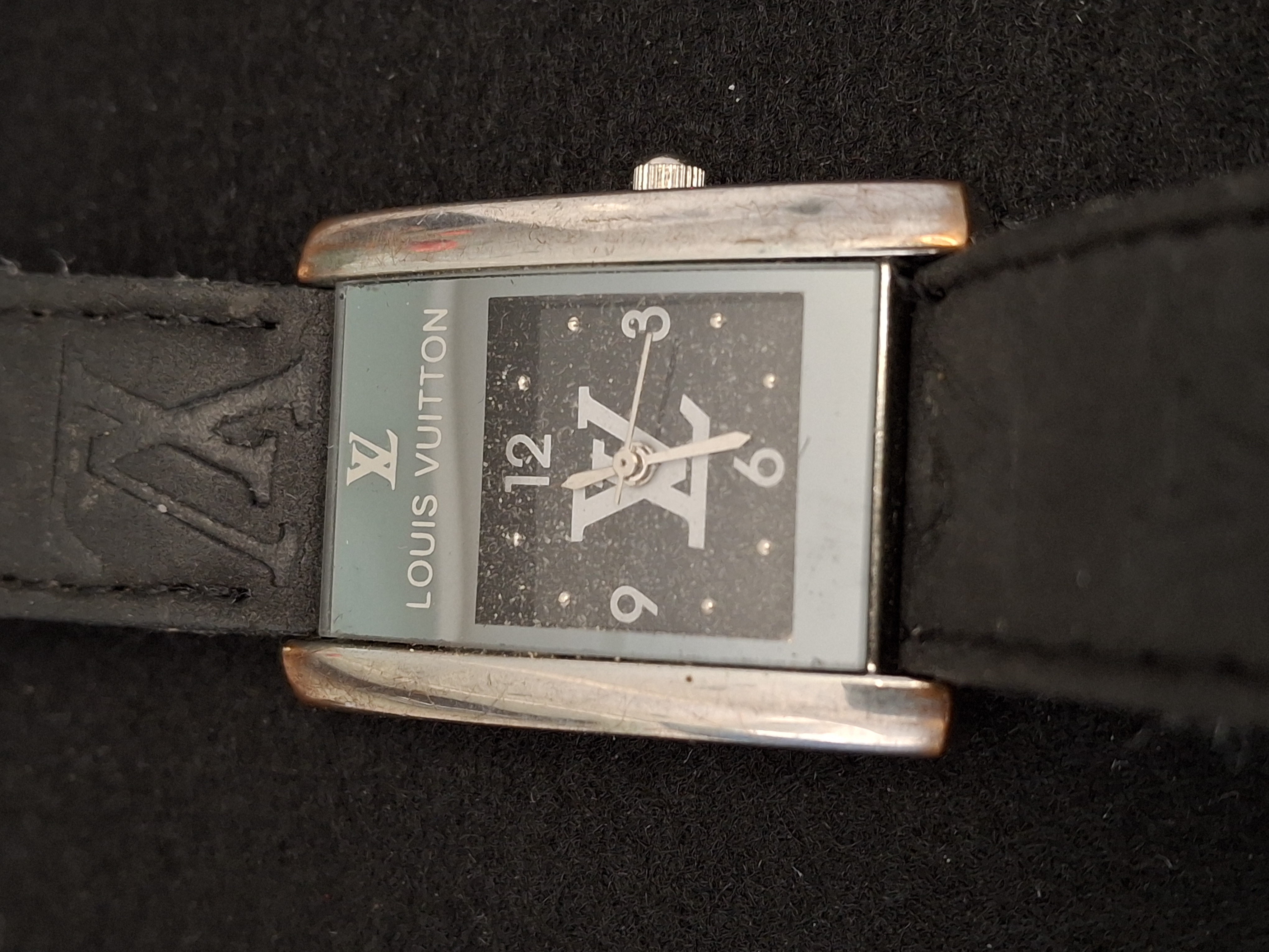 Montre Louis Vuitton Plaquée OR G 20M