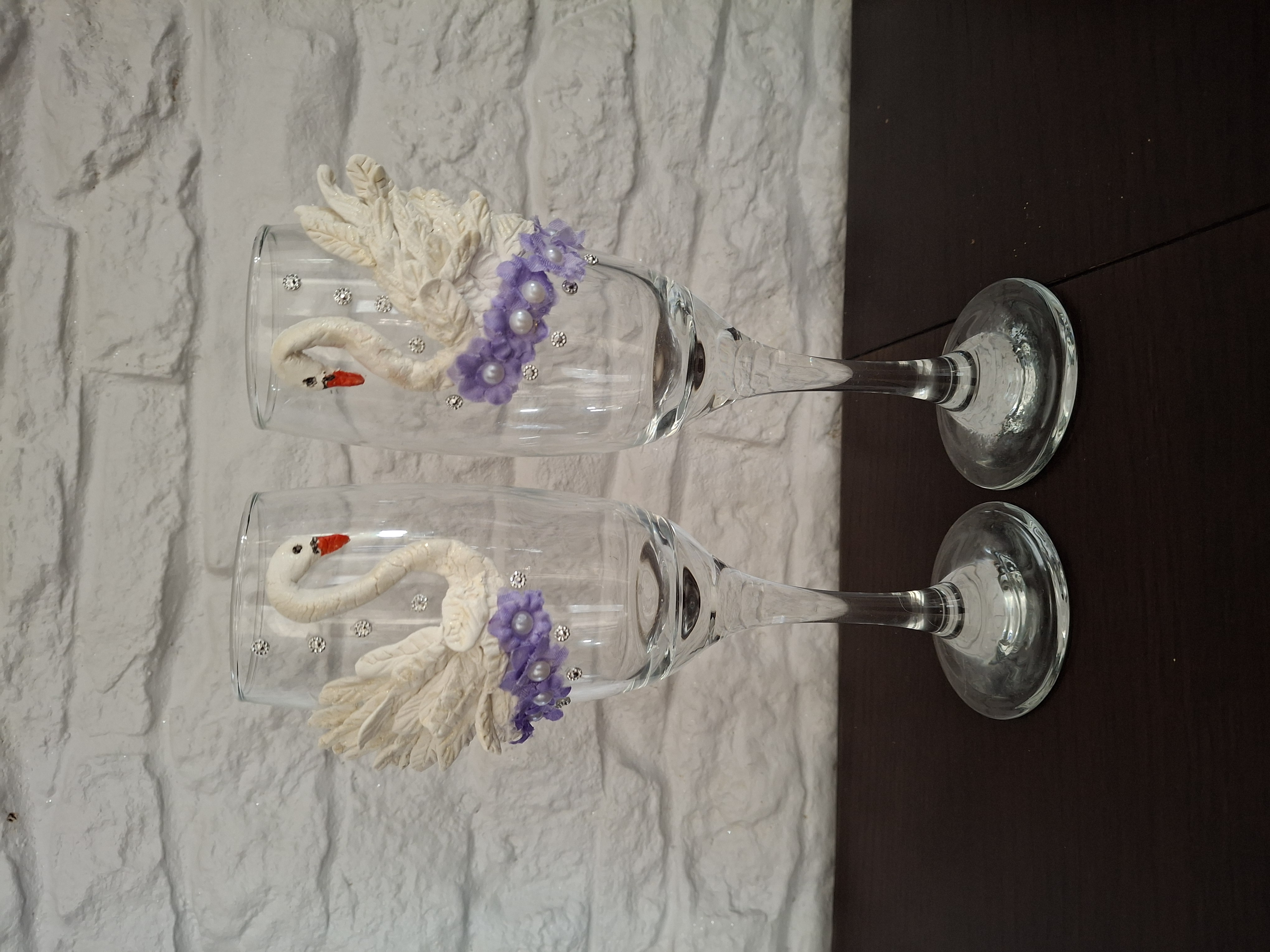 Verres à champagne cygnes