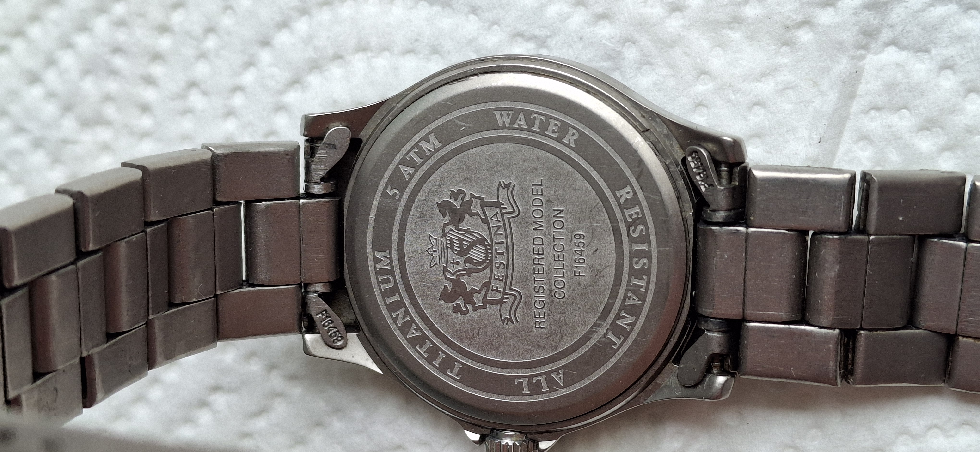 Montre Festina Titanium