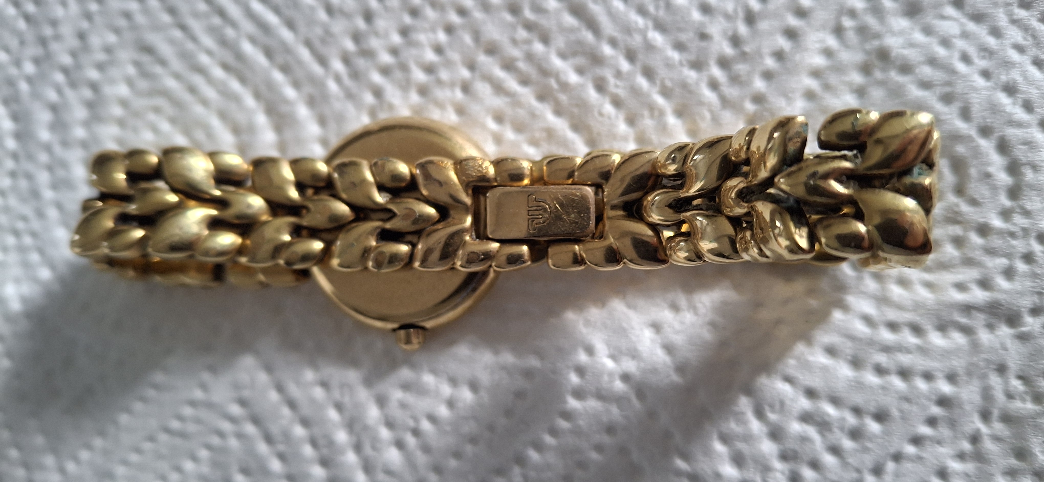 Montre Maurice Lacroix bracelet doré