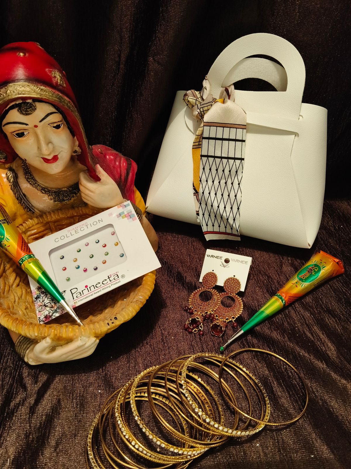 The Ultimate Karwa Chauth Gift Box – A Timeless Blend of Love, Ritual & Luxury