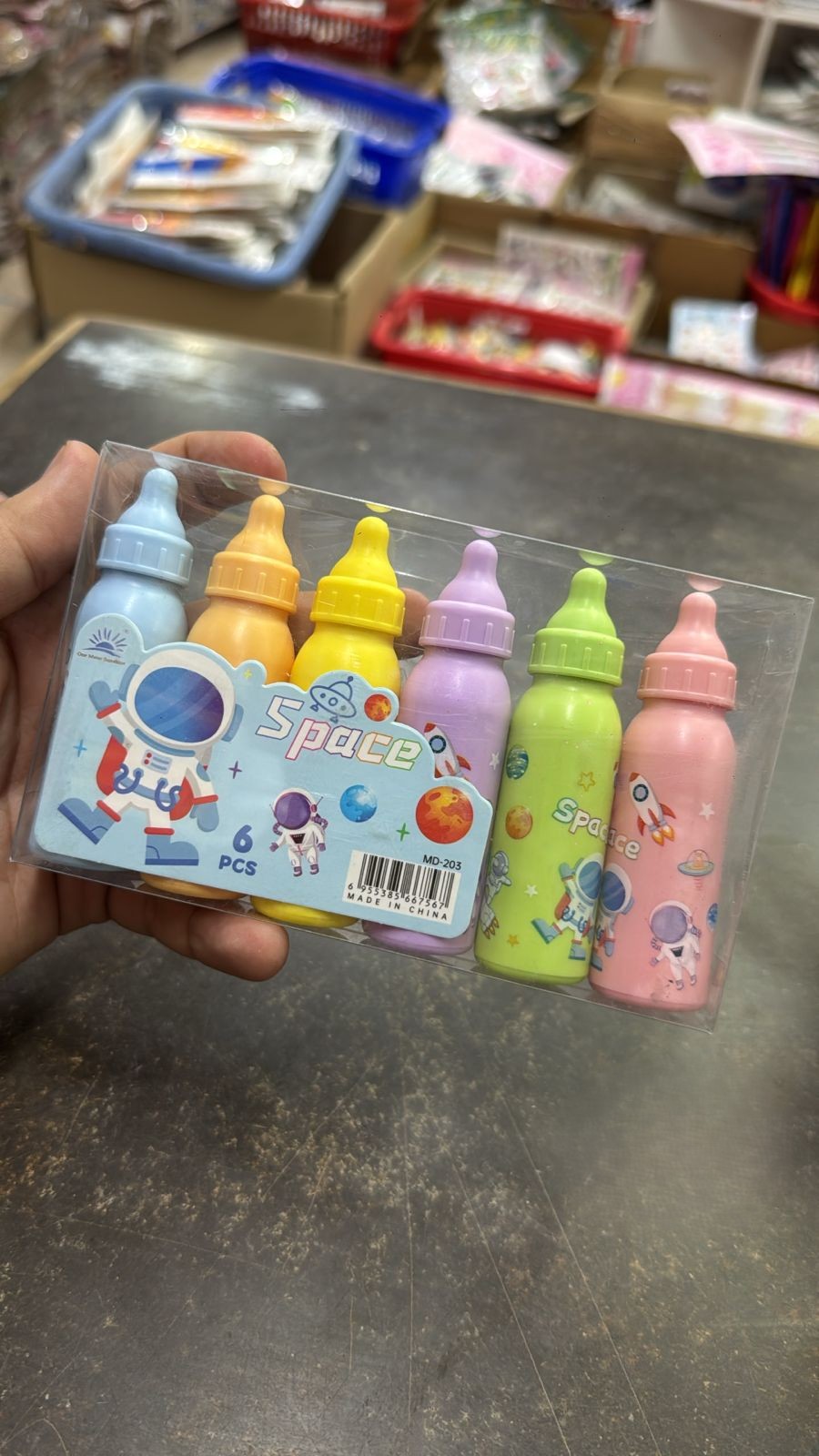 Colorful Space-Themed Bottle Set Highlighter