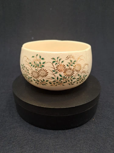 Original Japanese Bowl Set Owan Kutani Pottery Gold Leaf Japan in Original Box