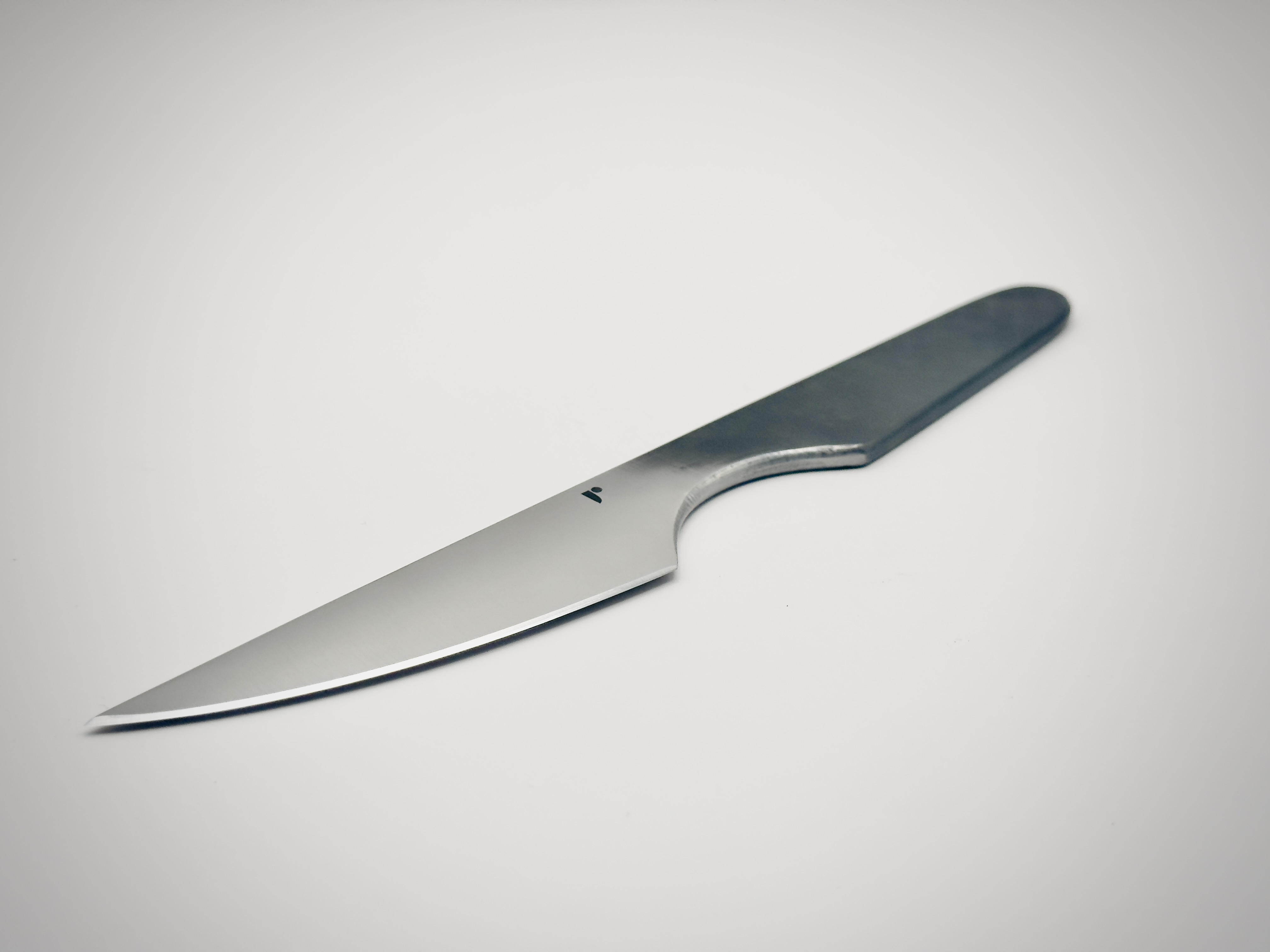 le requin inox fumé