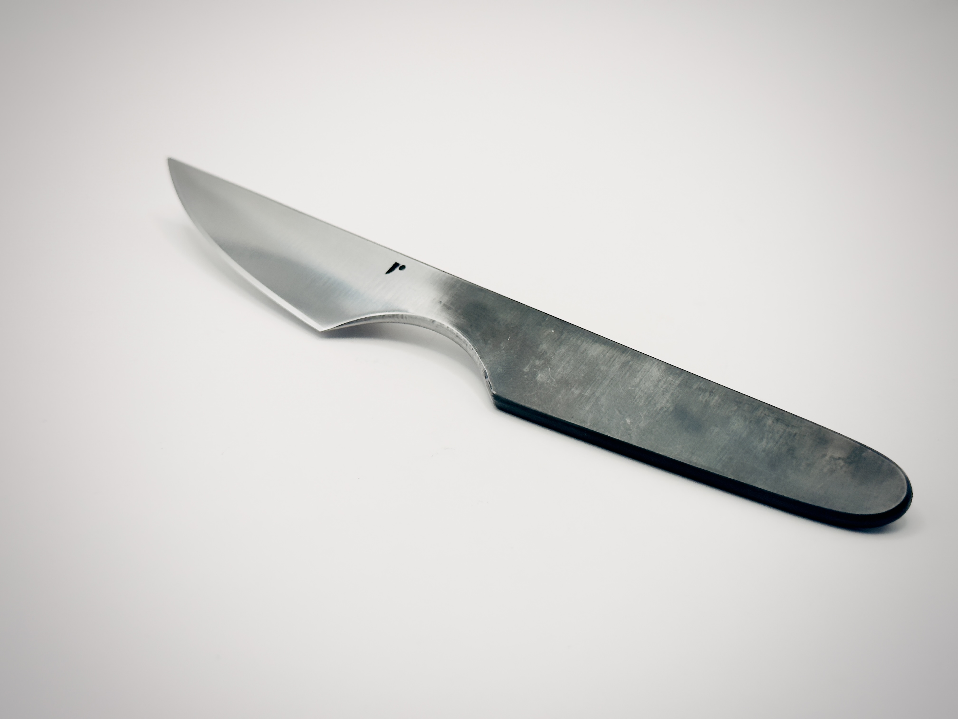 le requin inox fumé