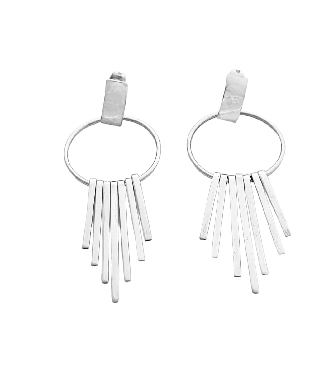 Aretes de aro modernos